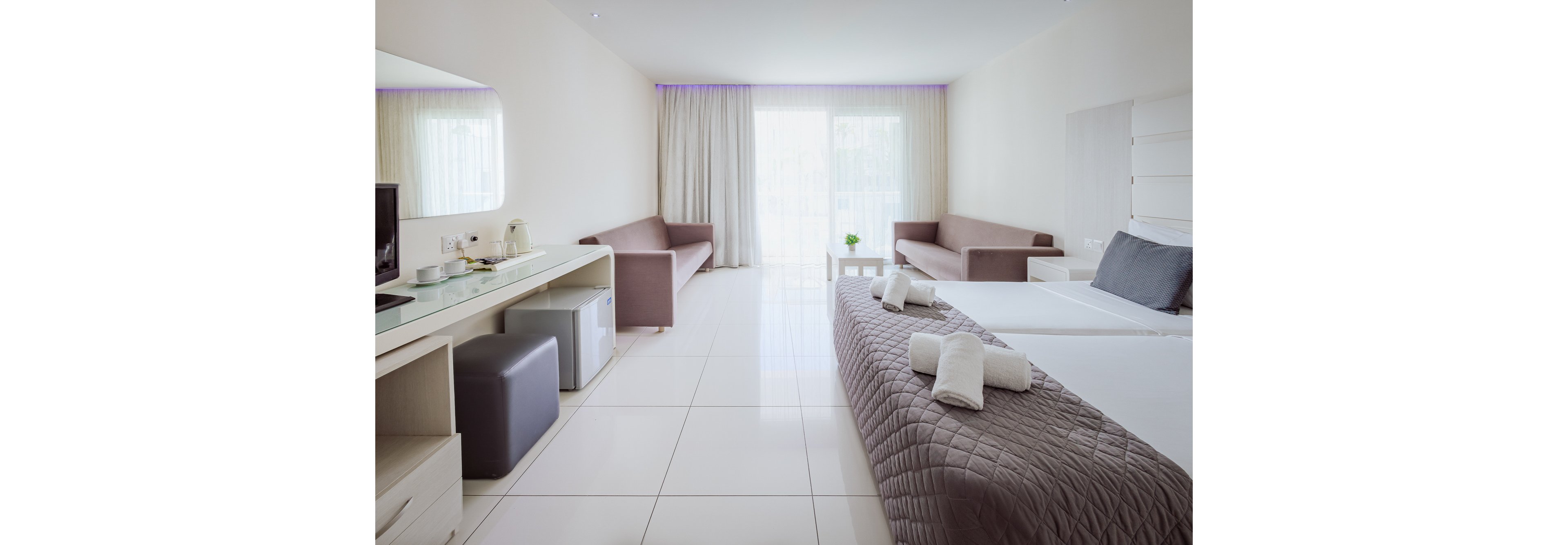 Tasia Maris Oasis Hotel