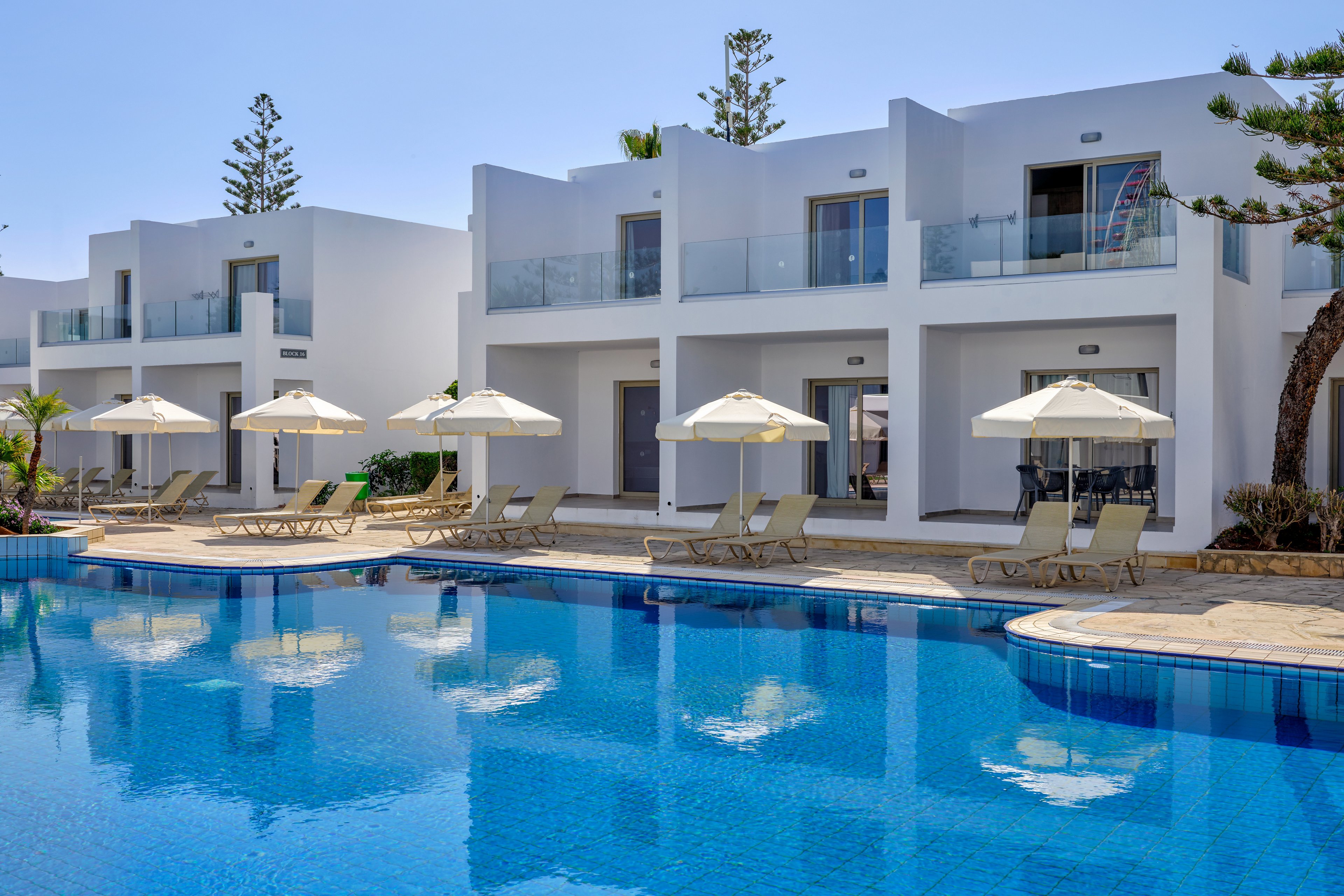 Atlantica Panthea Resort