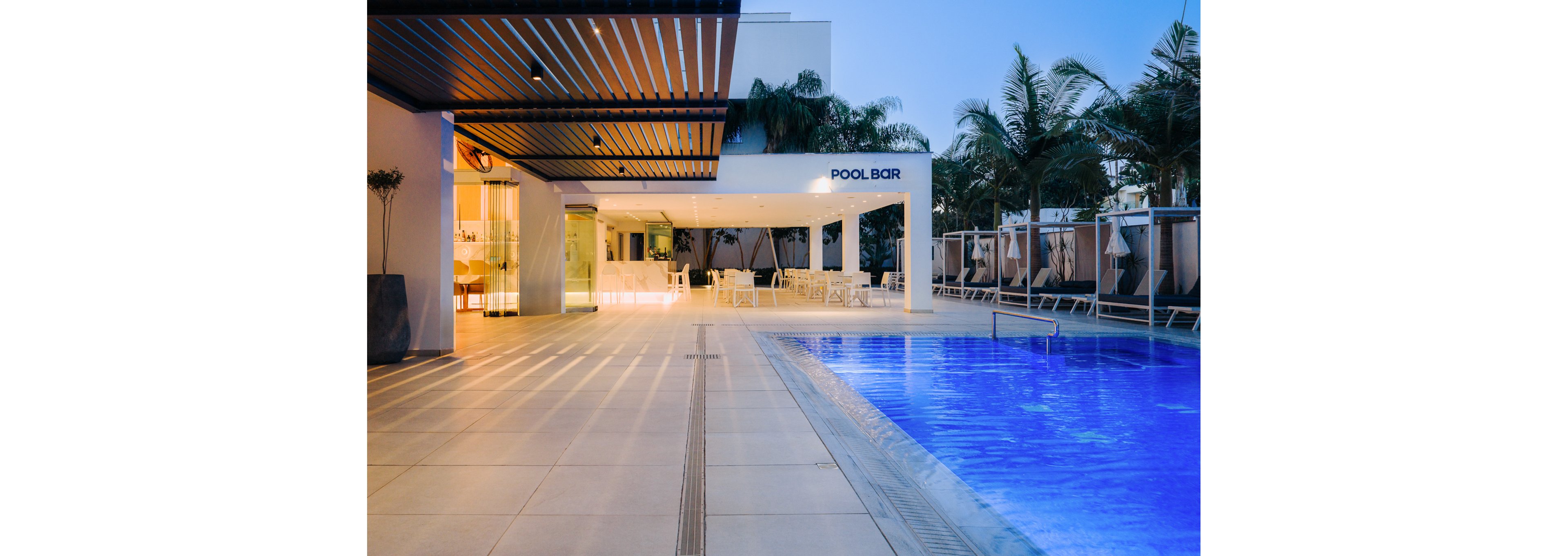 Tasia Maris Seasons Hotel