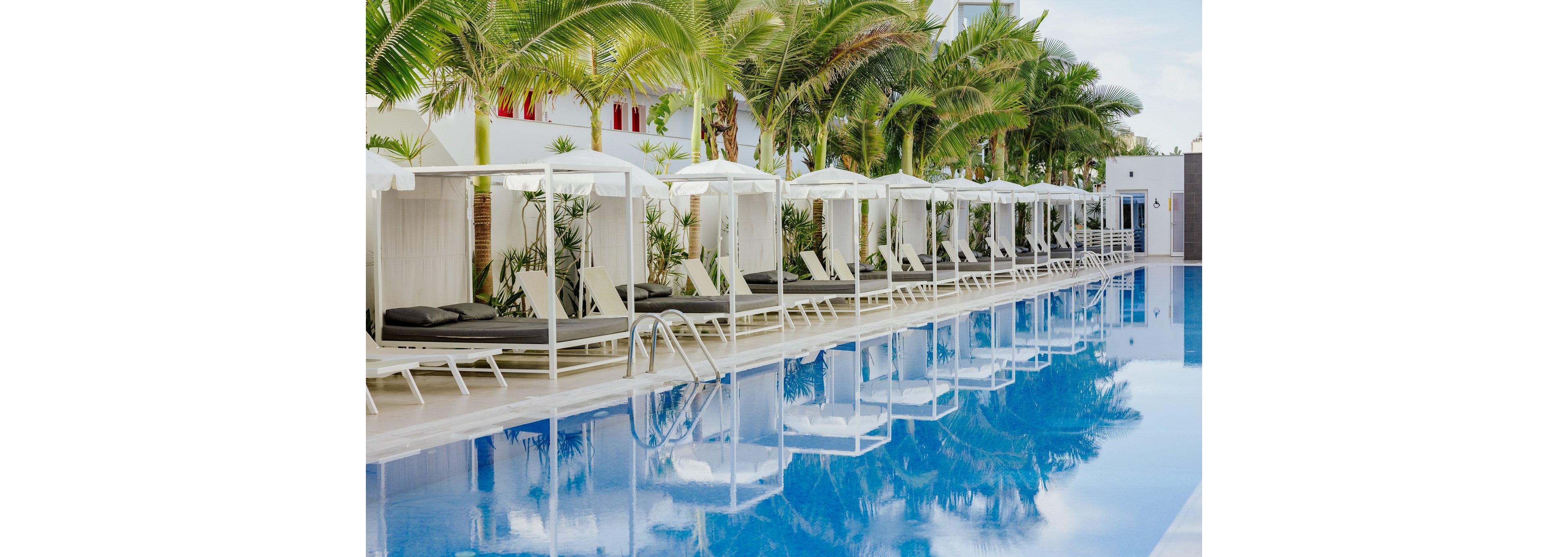 Tasia Maris Seasons Hotel