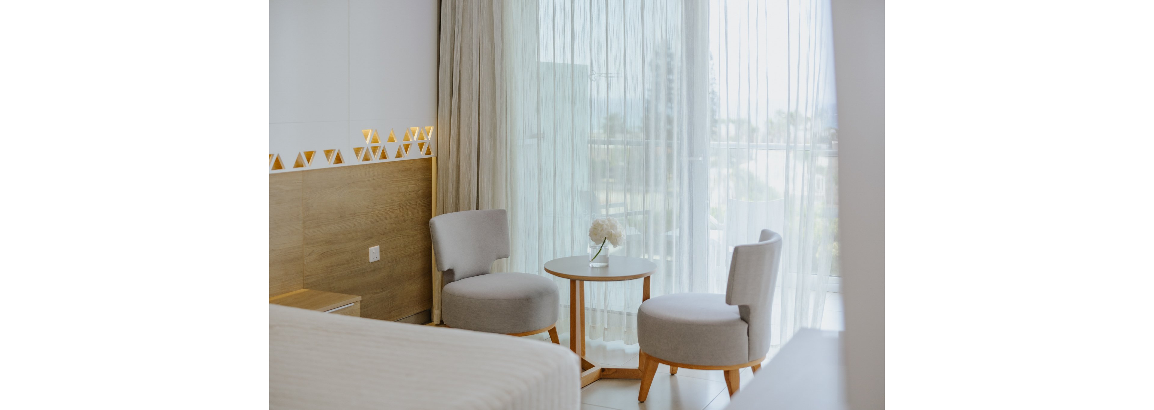 Tasia Maris Seasons Hotel