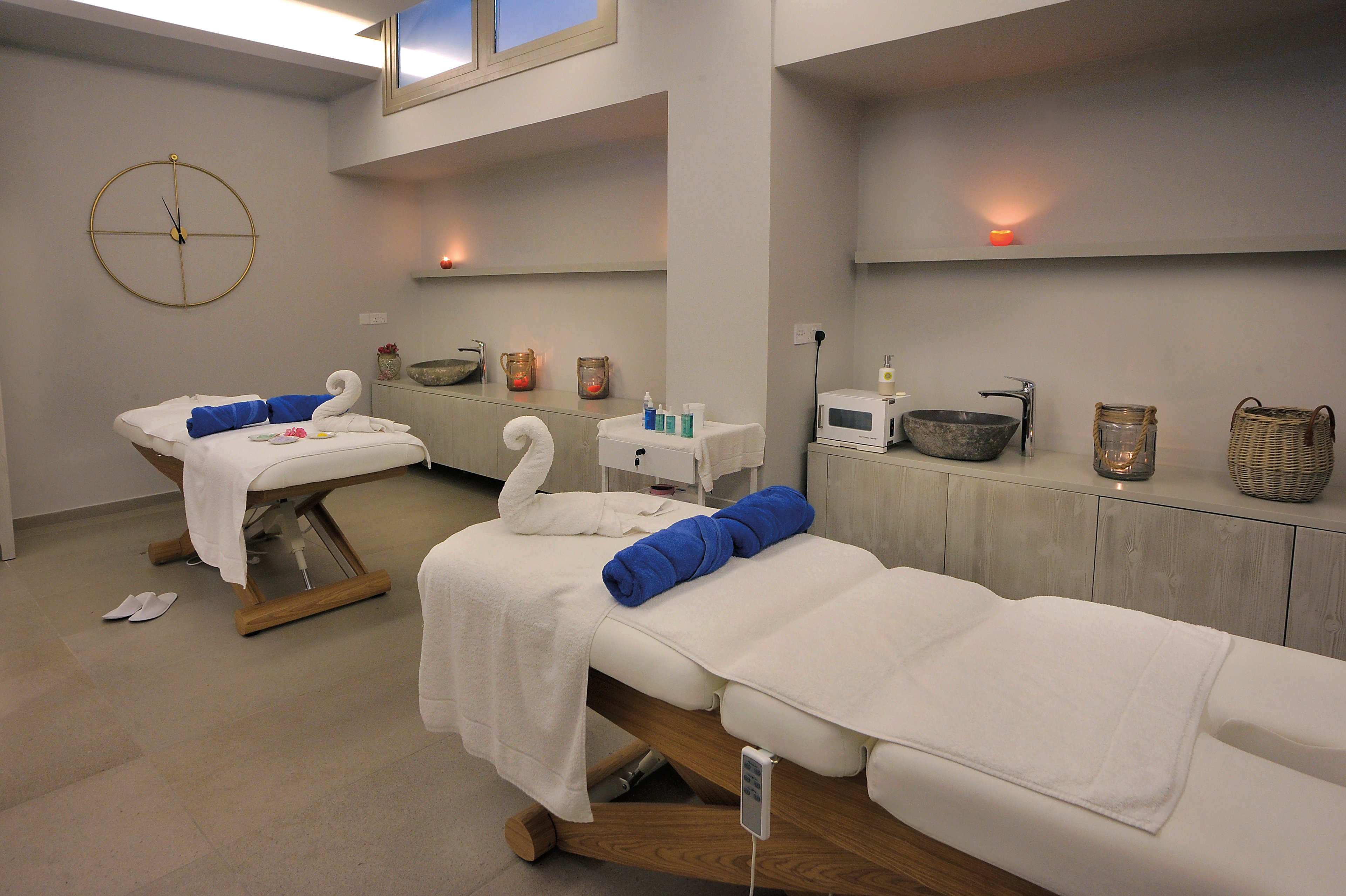 Nelia Beach Hotel & Spa