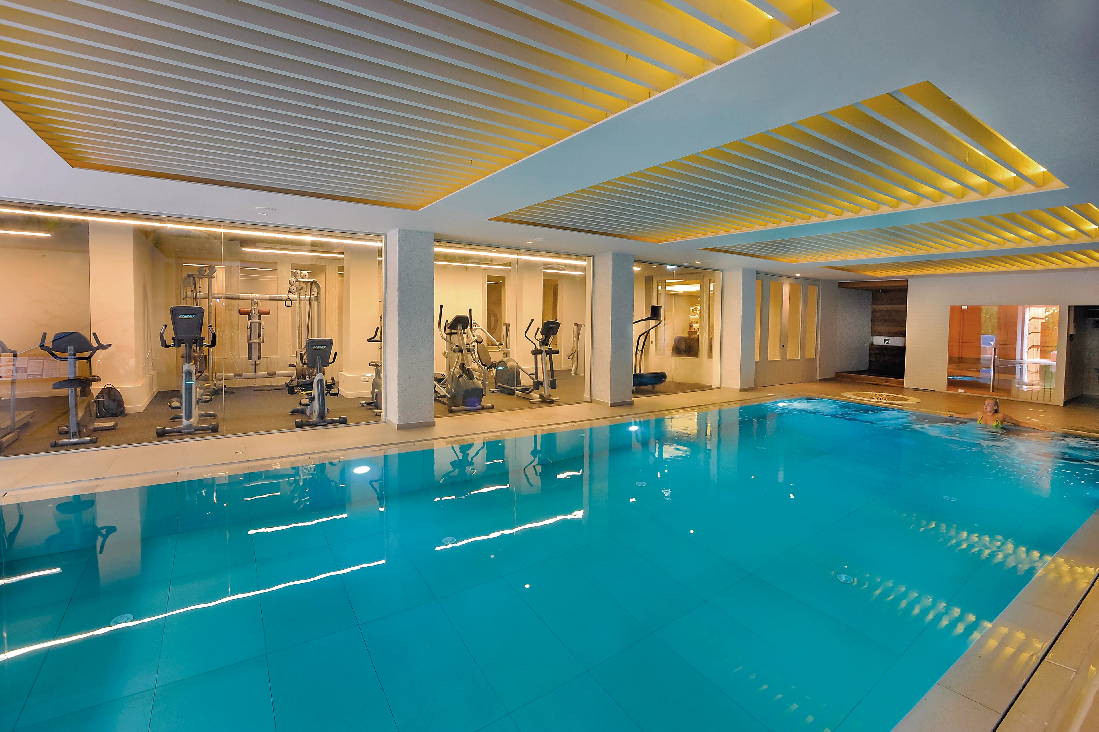 Nelia Beach Hotel & Spa