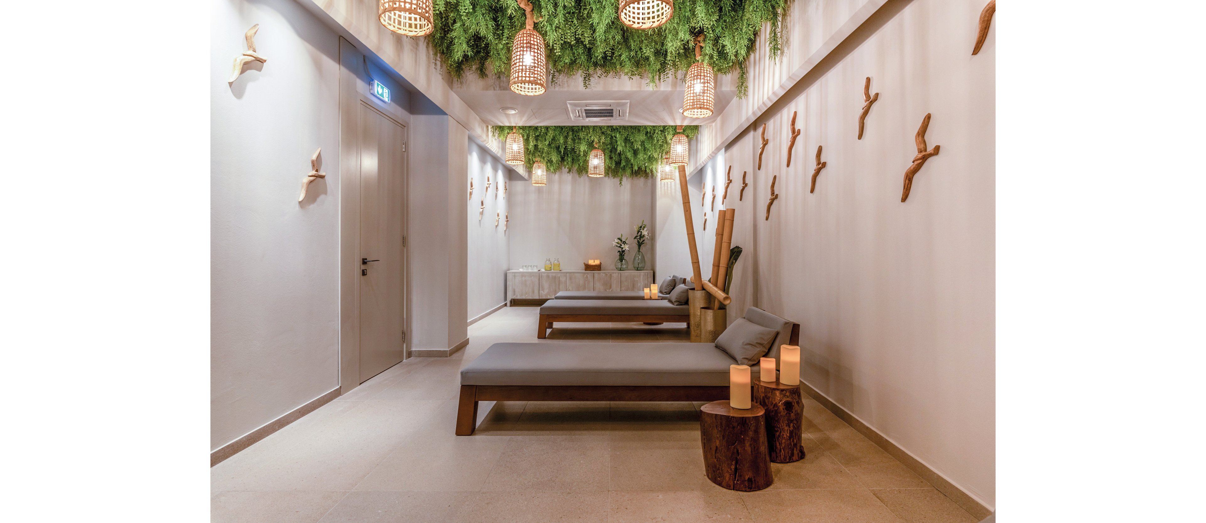 Nelia Beach Hotel & Spa