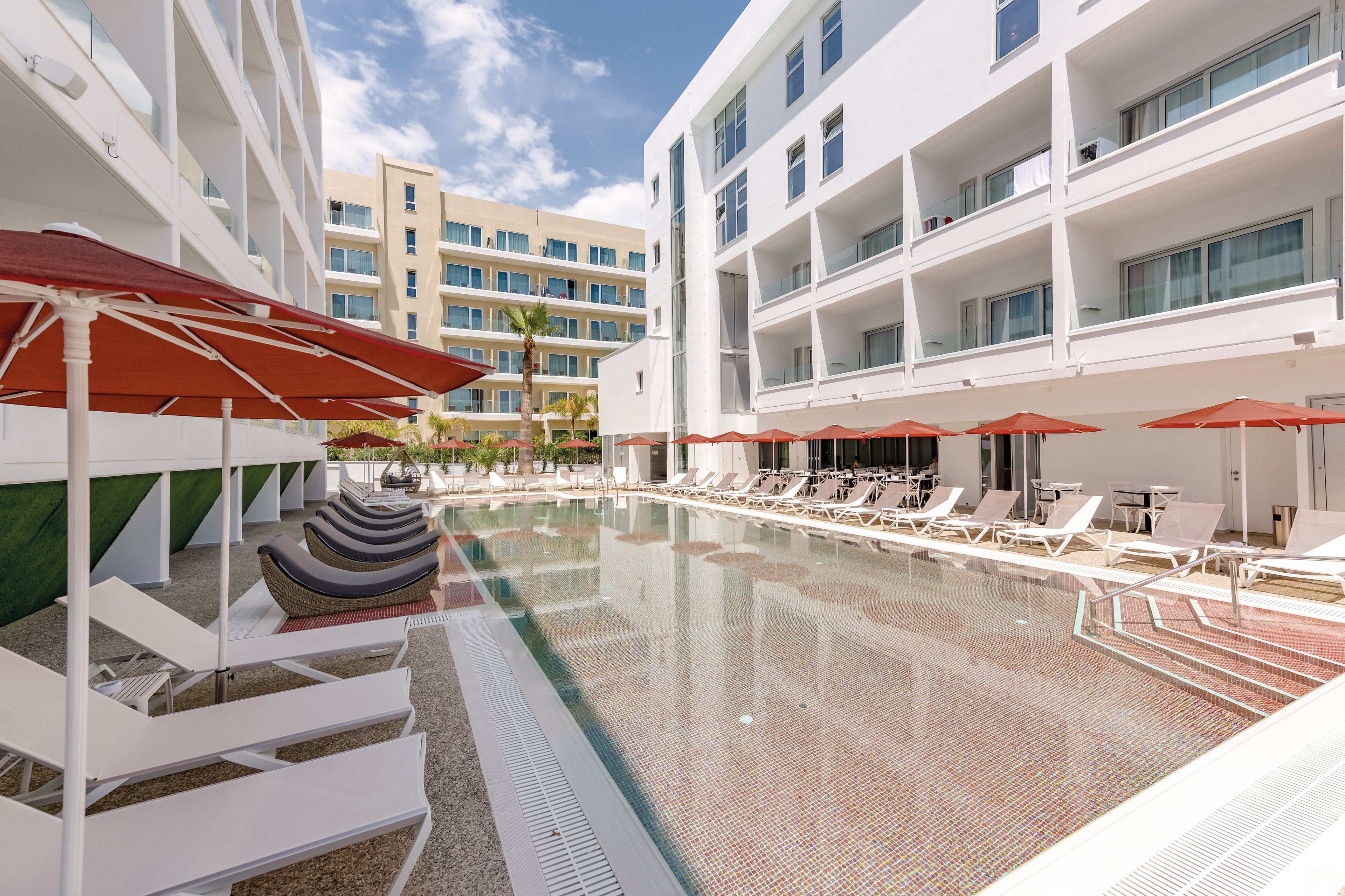 Kokkinos Boutique Hotel