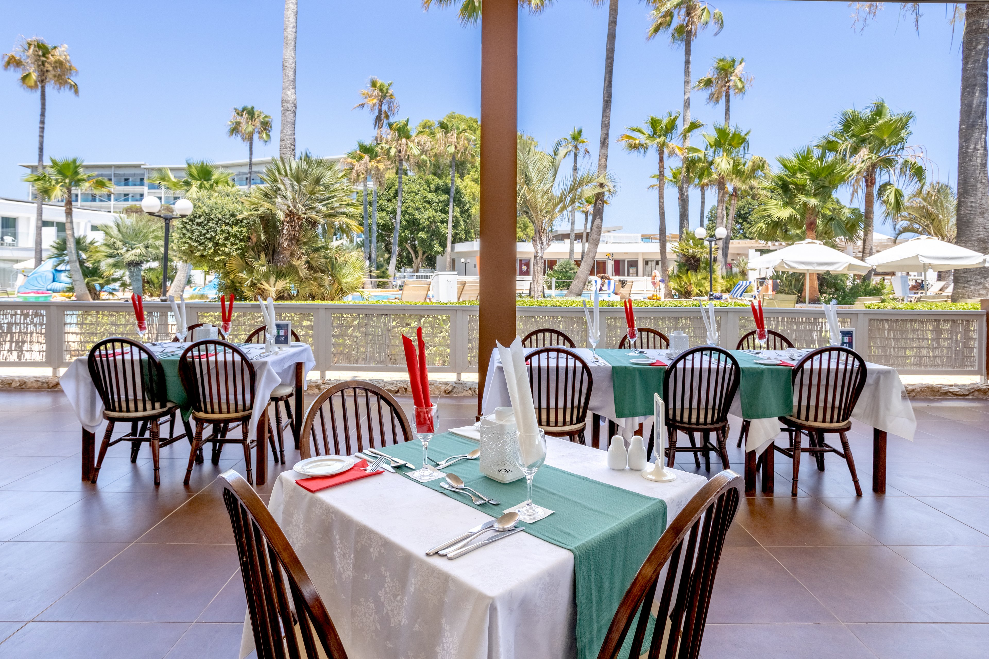 Dome Beach Hotel & Resort