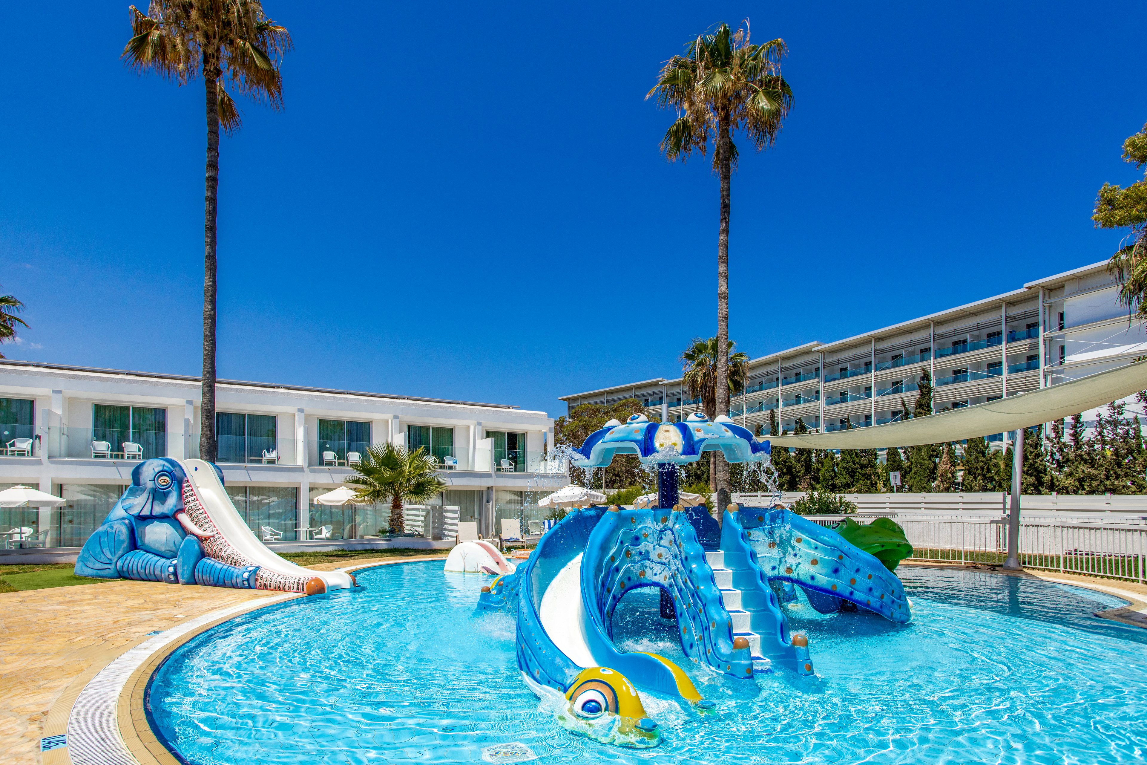 Dome Beach Hotel & Resort