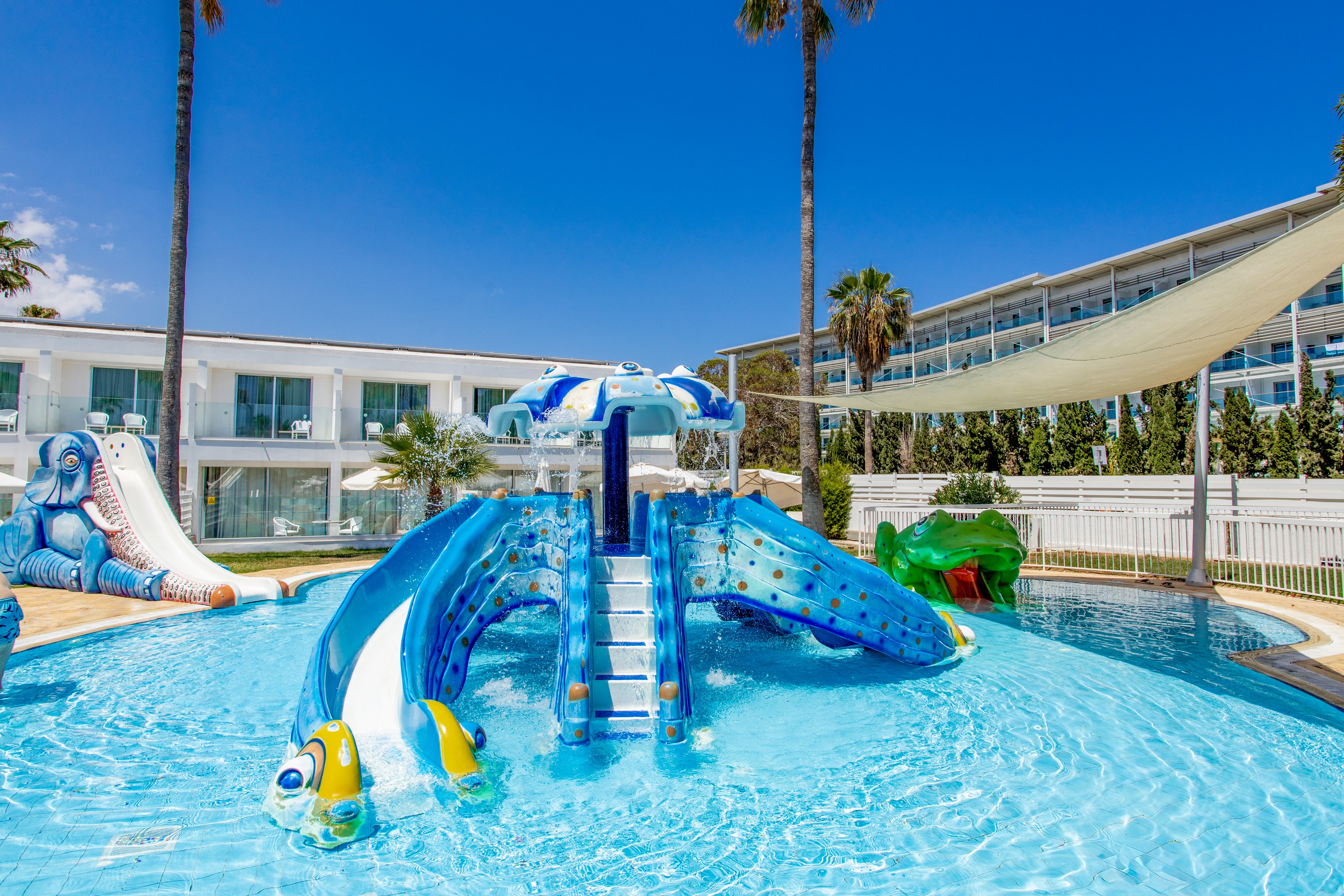 Dome Beach Hotel & Resort