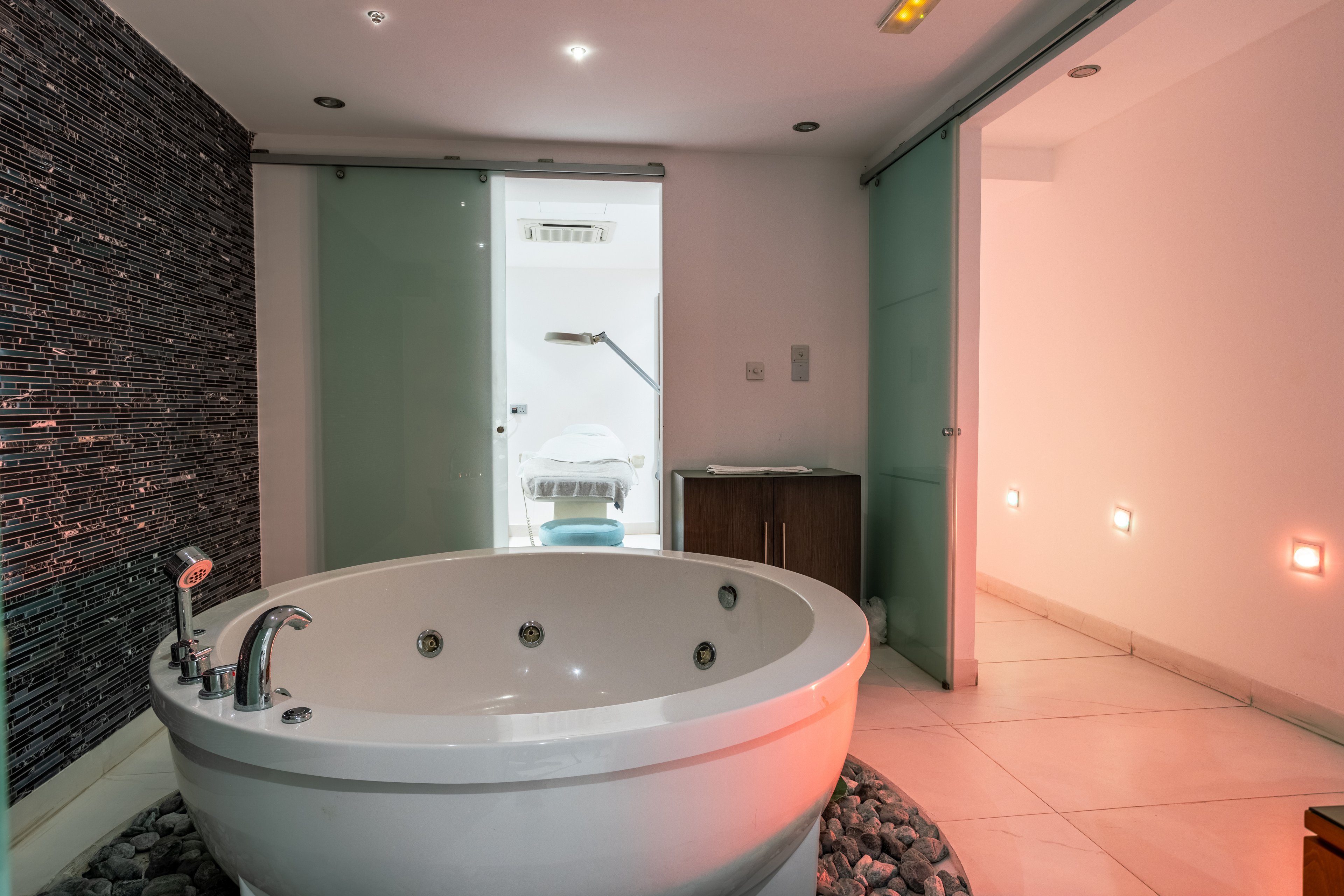 Dome Beach Hotel & Resort