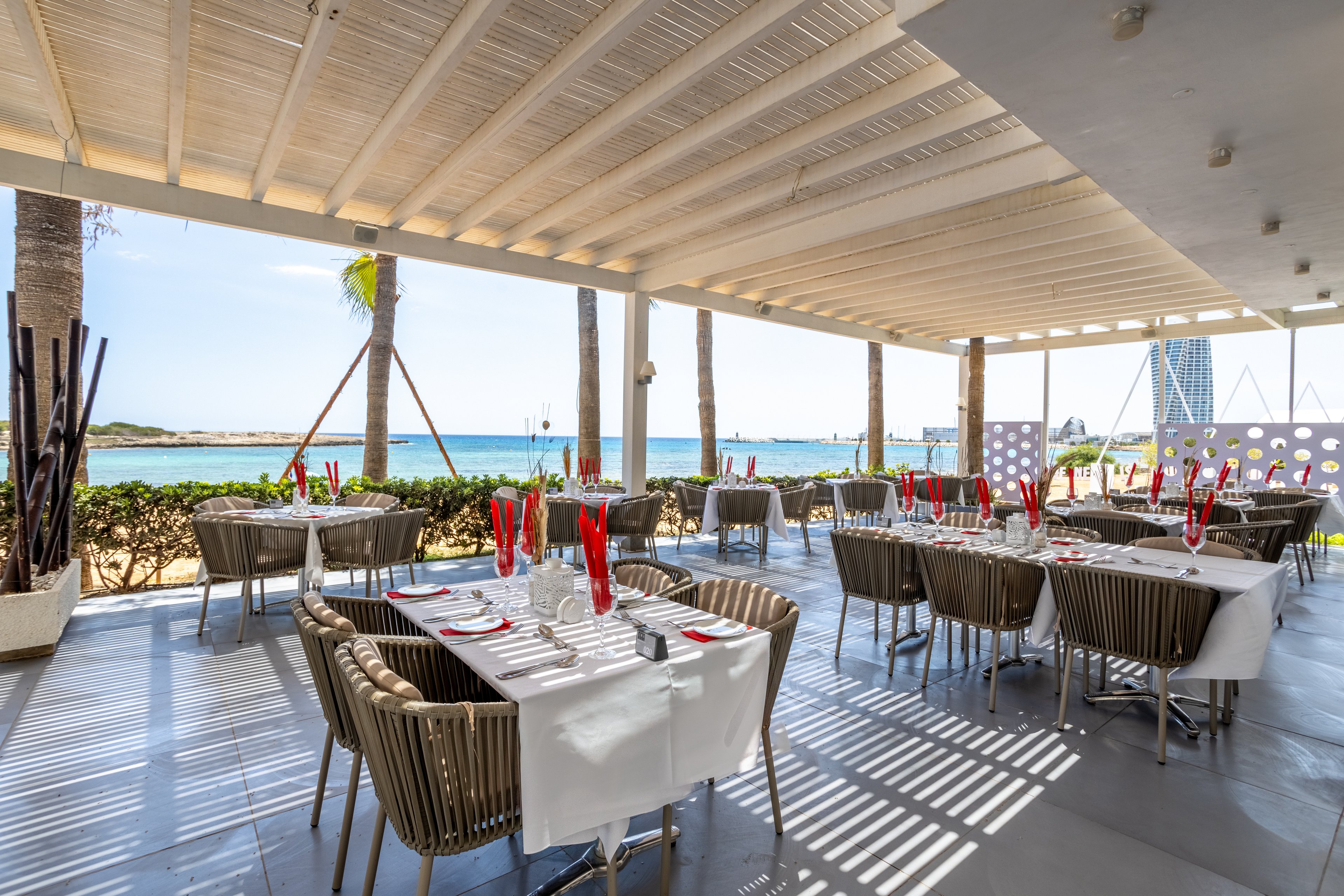 Dome Beach Hotel & Resort