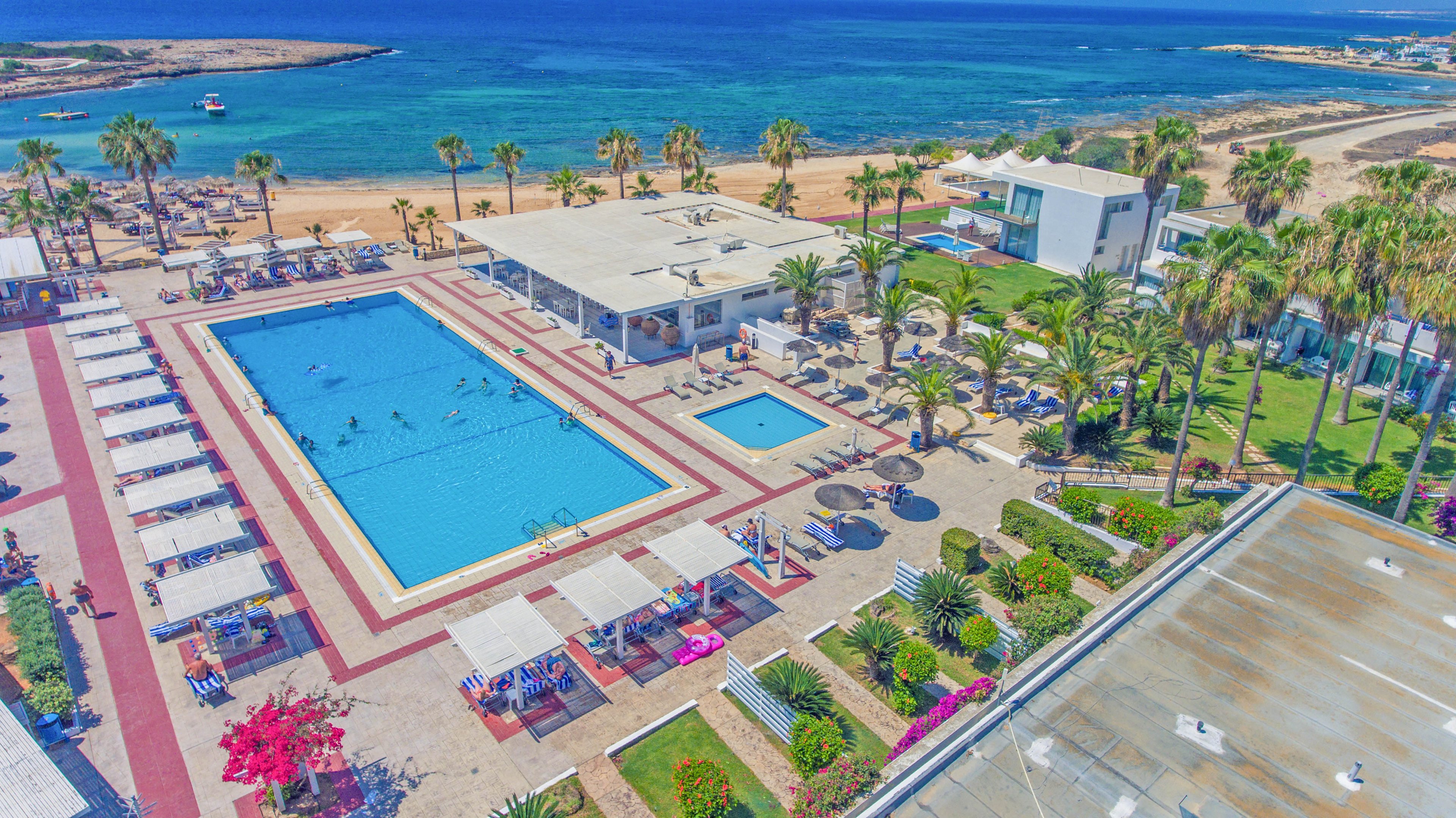 Dome Beach Hotel & Resort