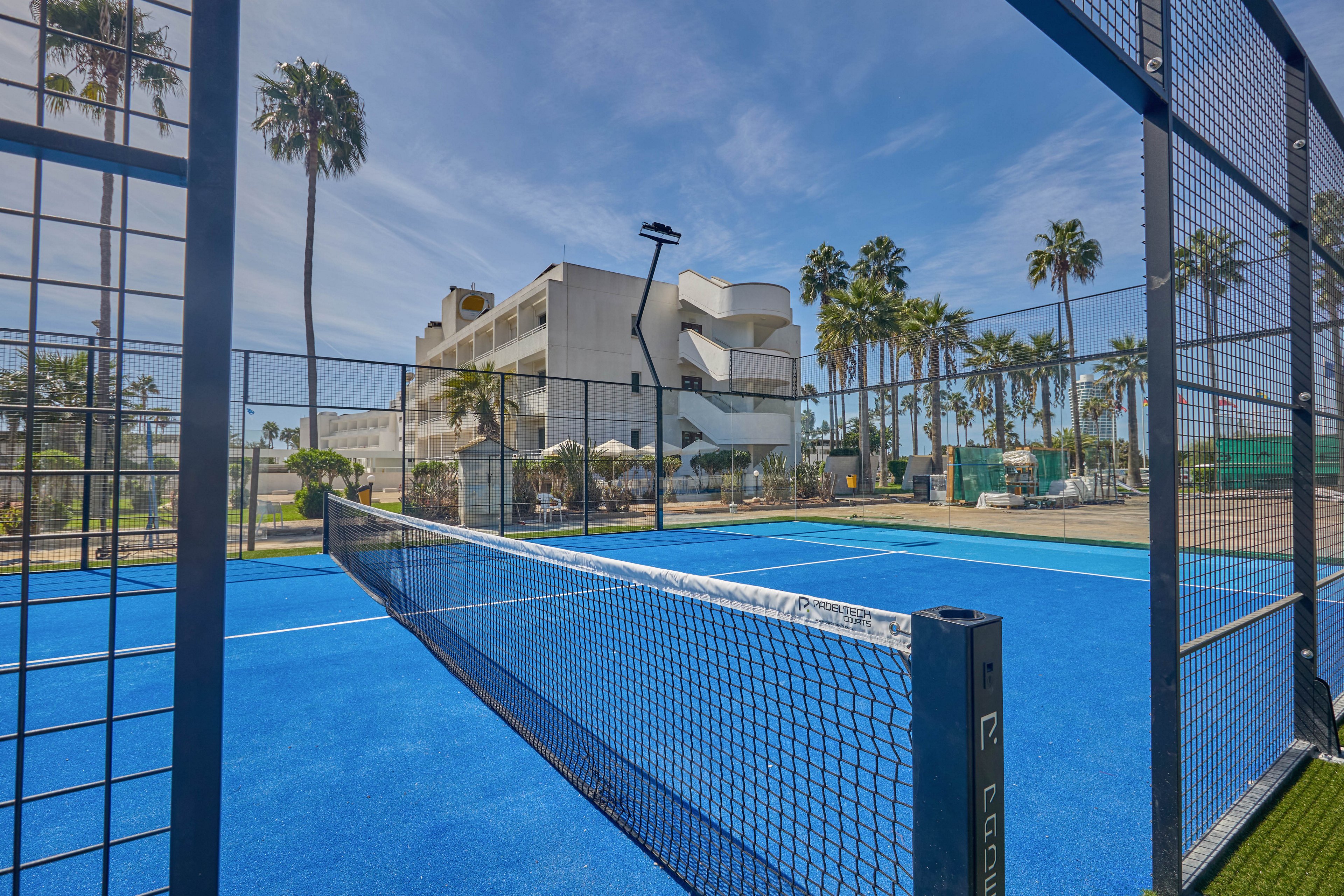 Dome Beach Hotel & Resort