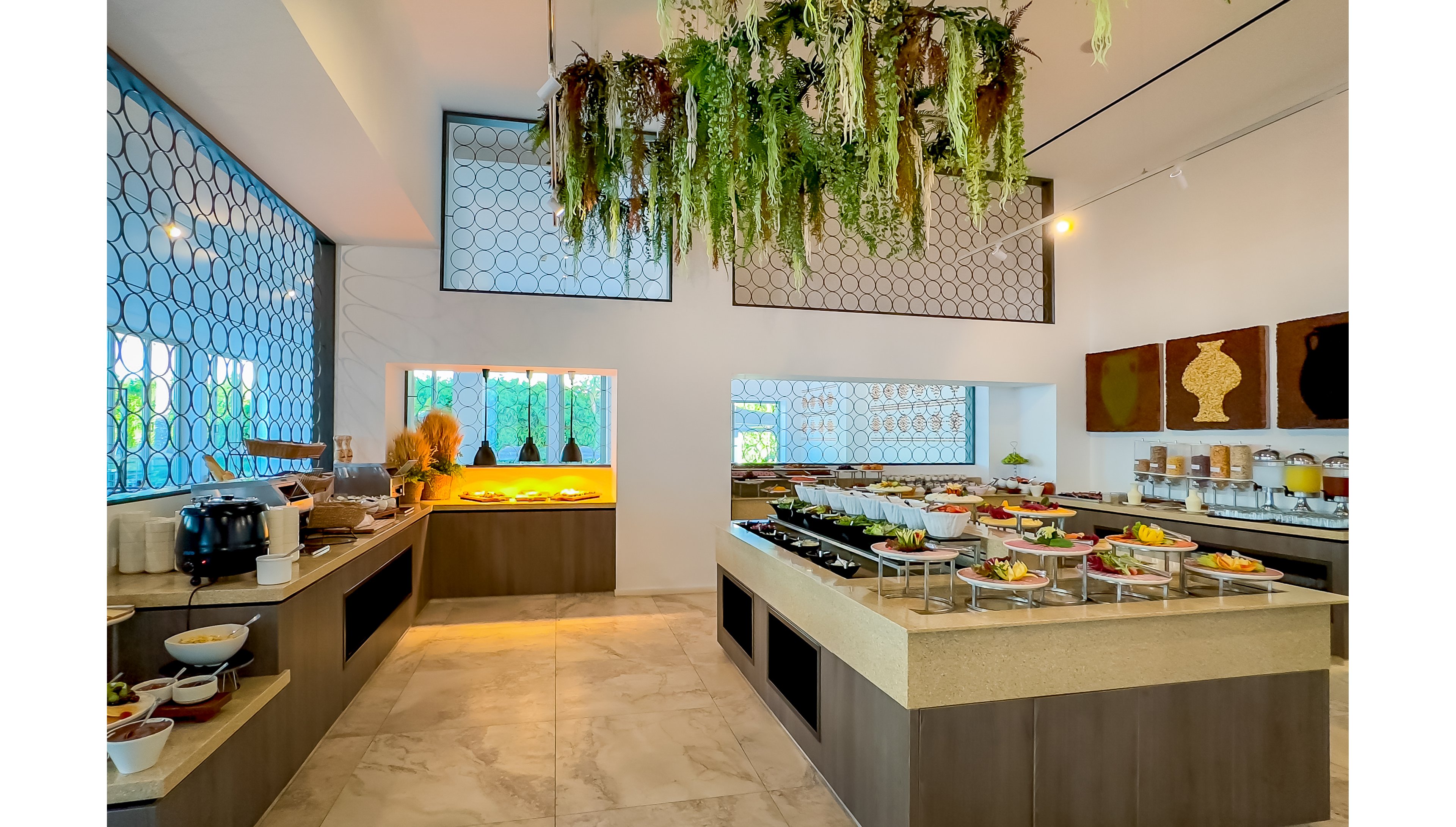 Tasia Maris Beach Hotel & Spa