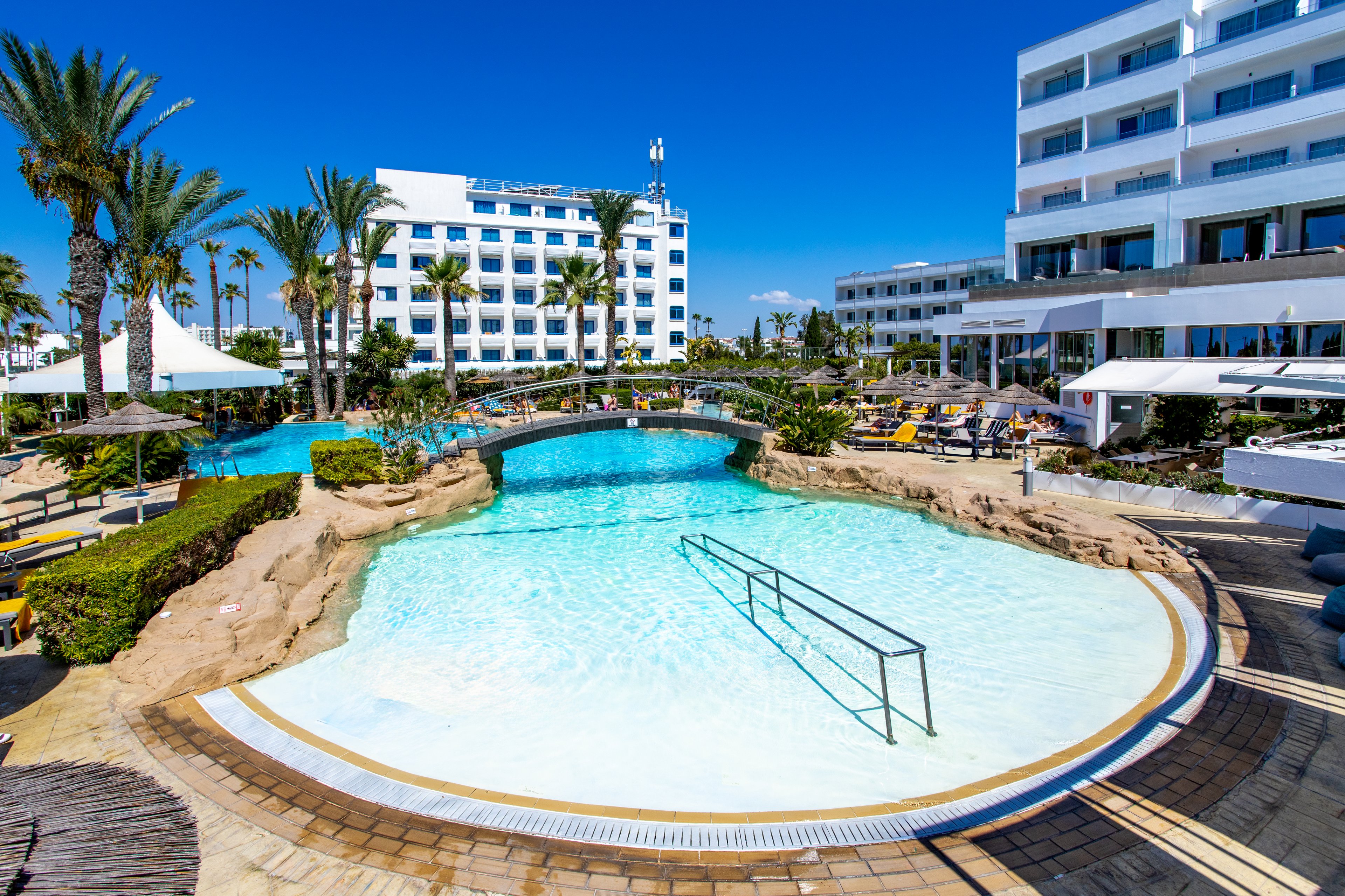 Tasia Maris Beach Hotel & Spa