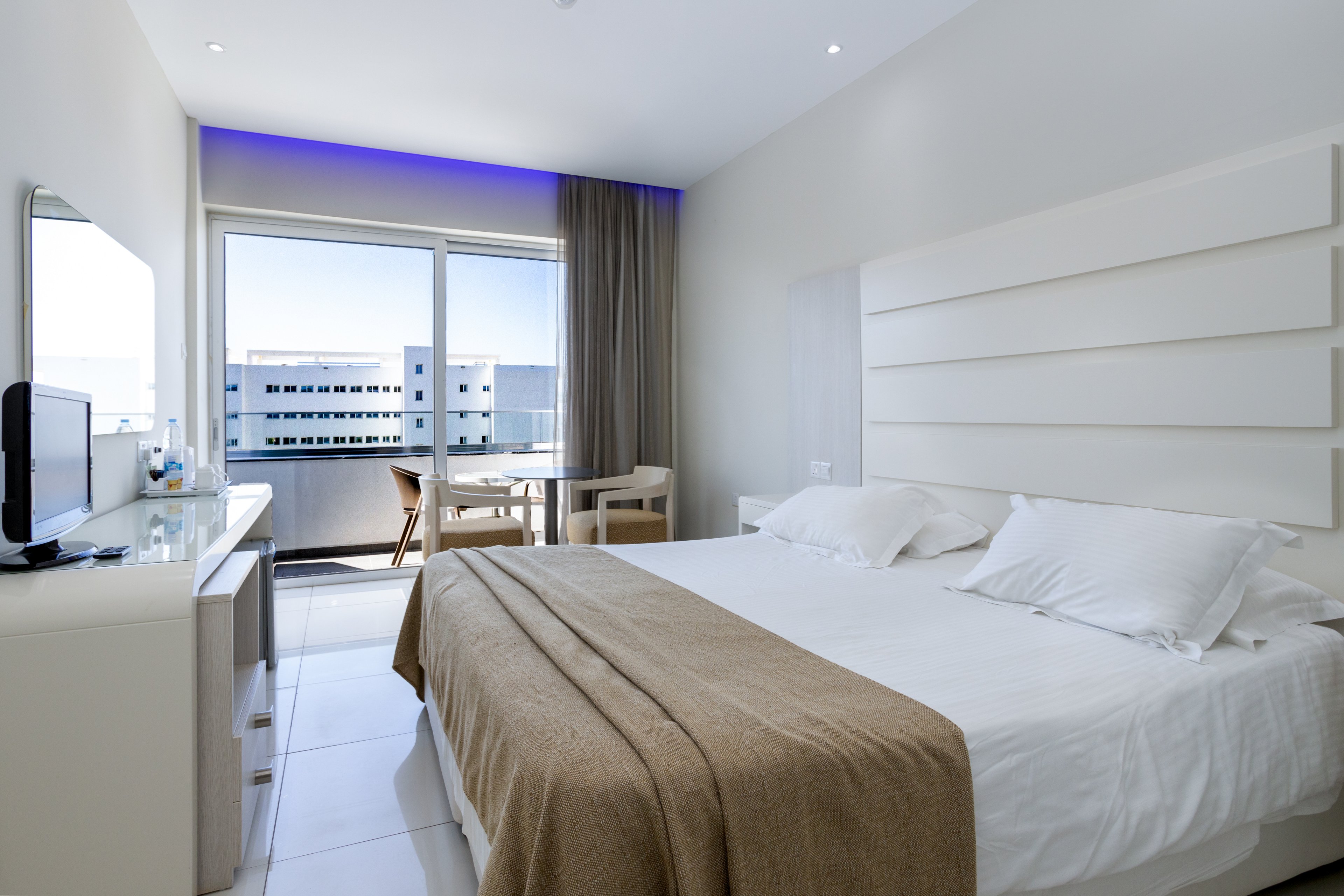 Tasia Maris Beach Hotel & Spa