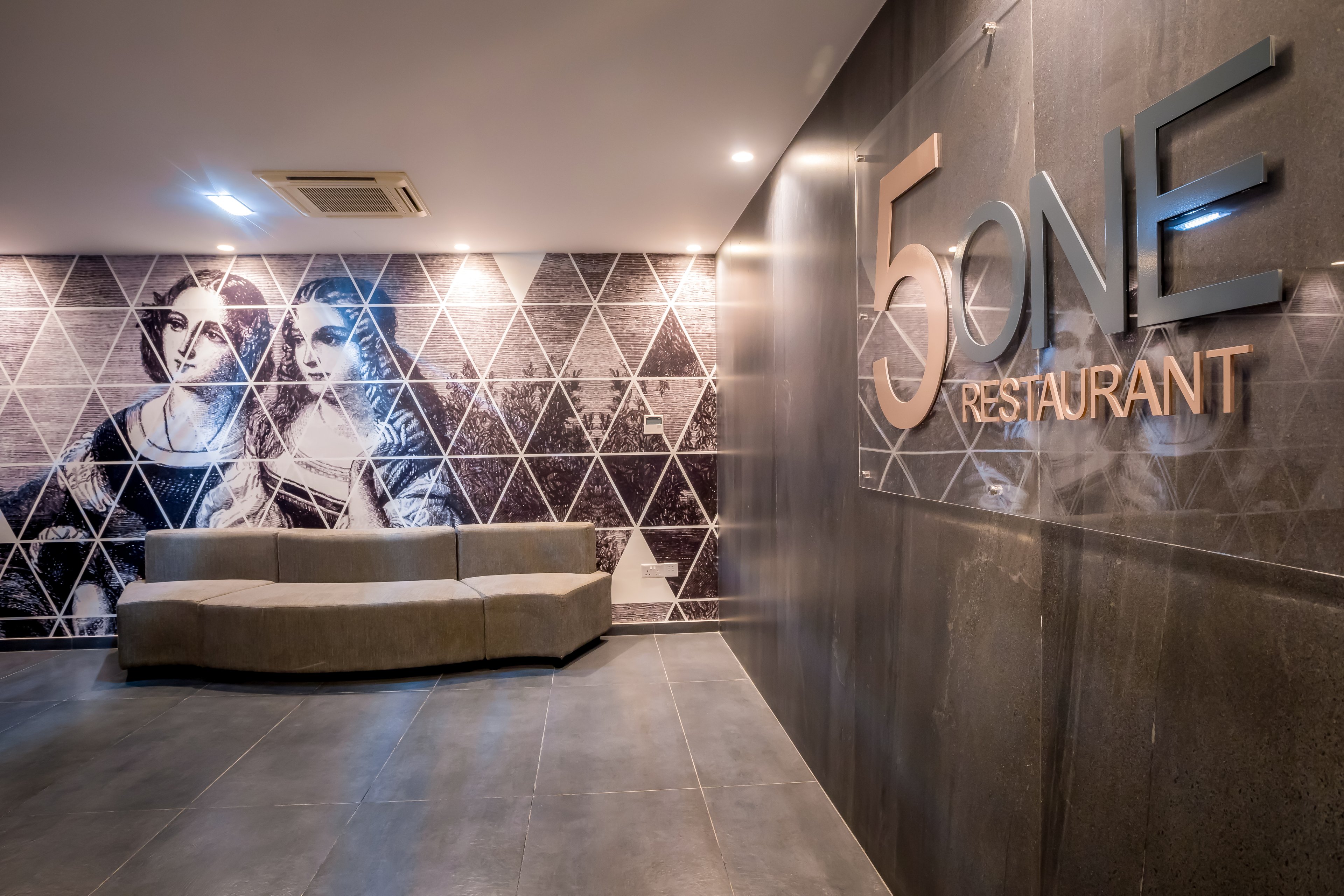 Tasia Maris Beach Hotel & Spa