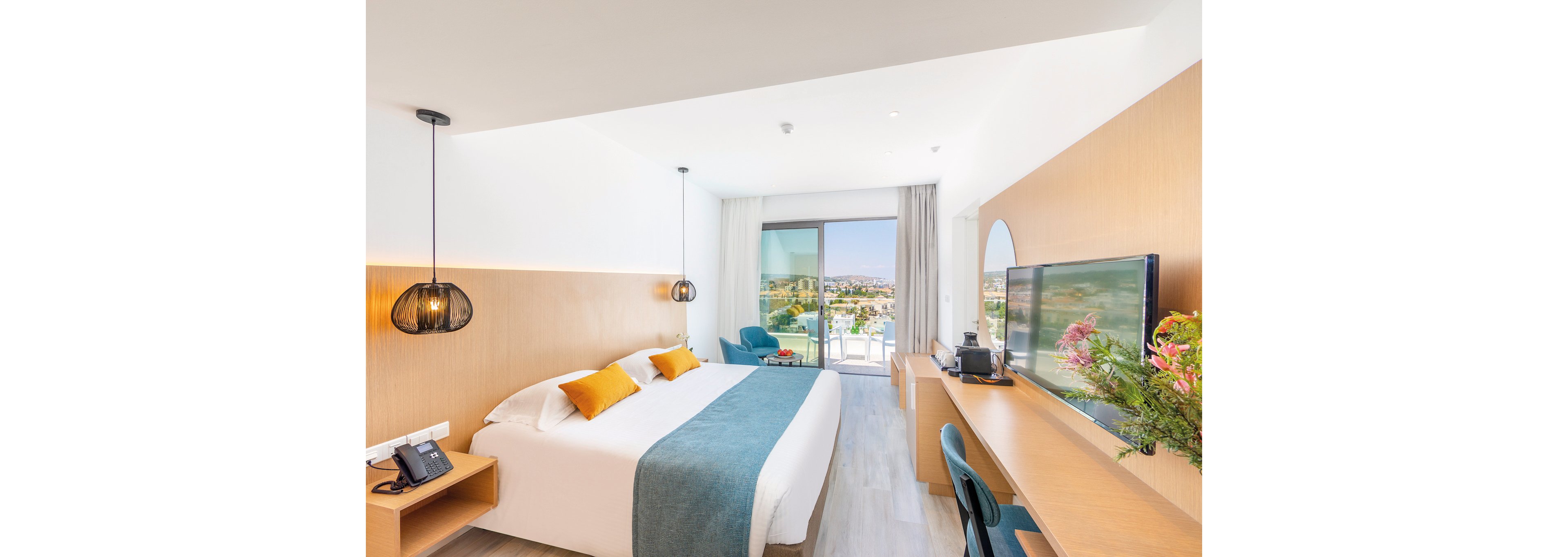 Leonardo Crystal Cove