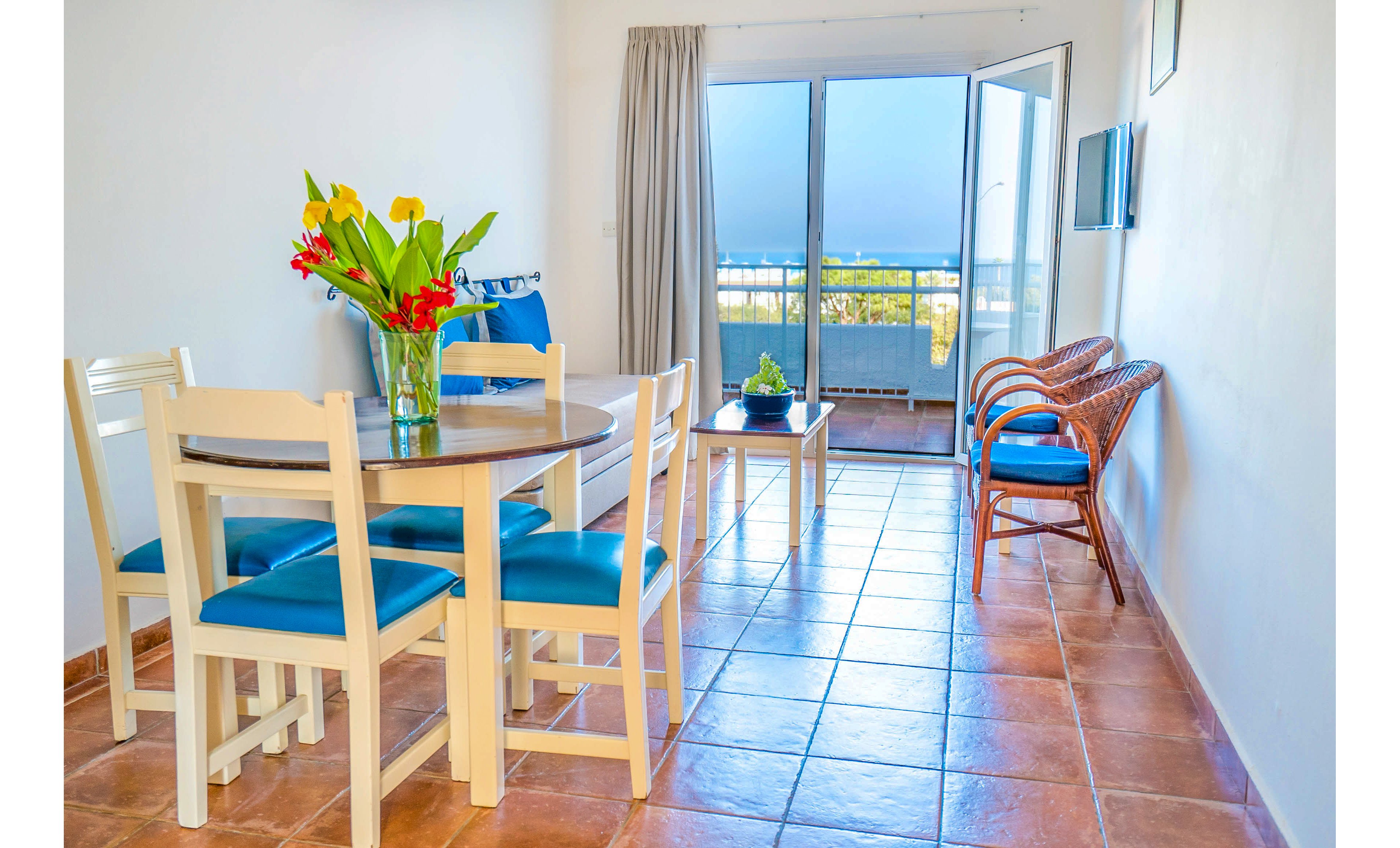 Andreotis Hotel & Apartments