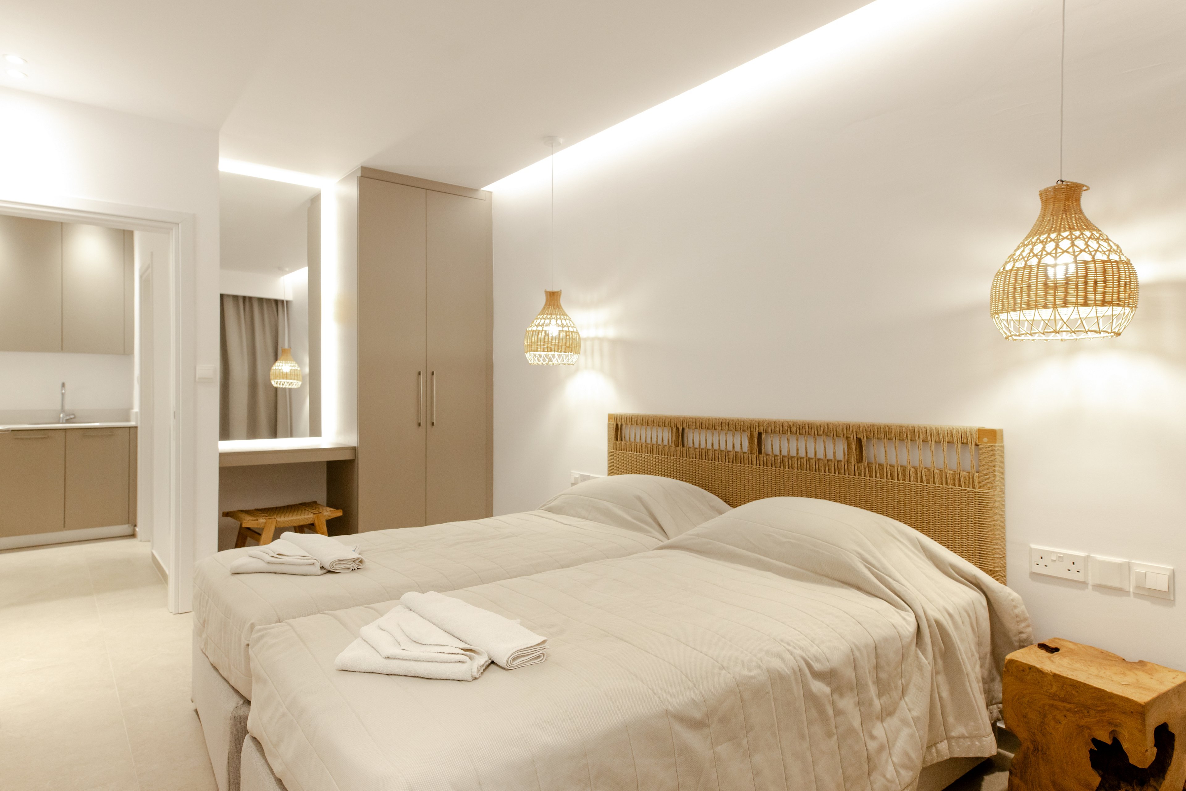 Andreotis Hotel & Apartments