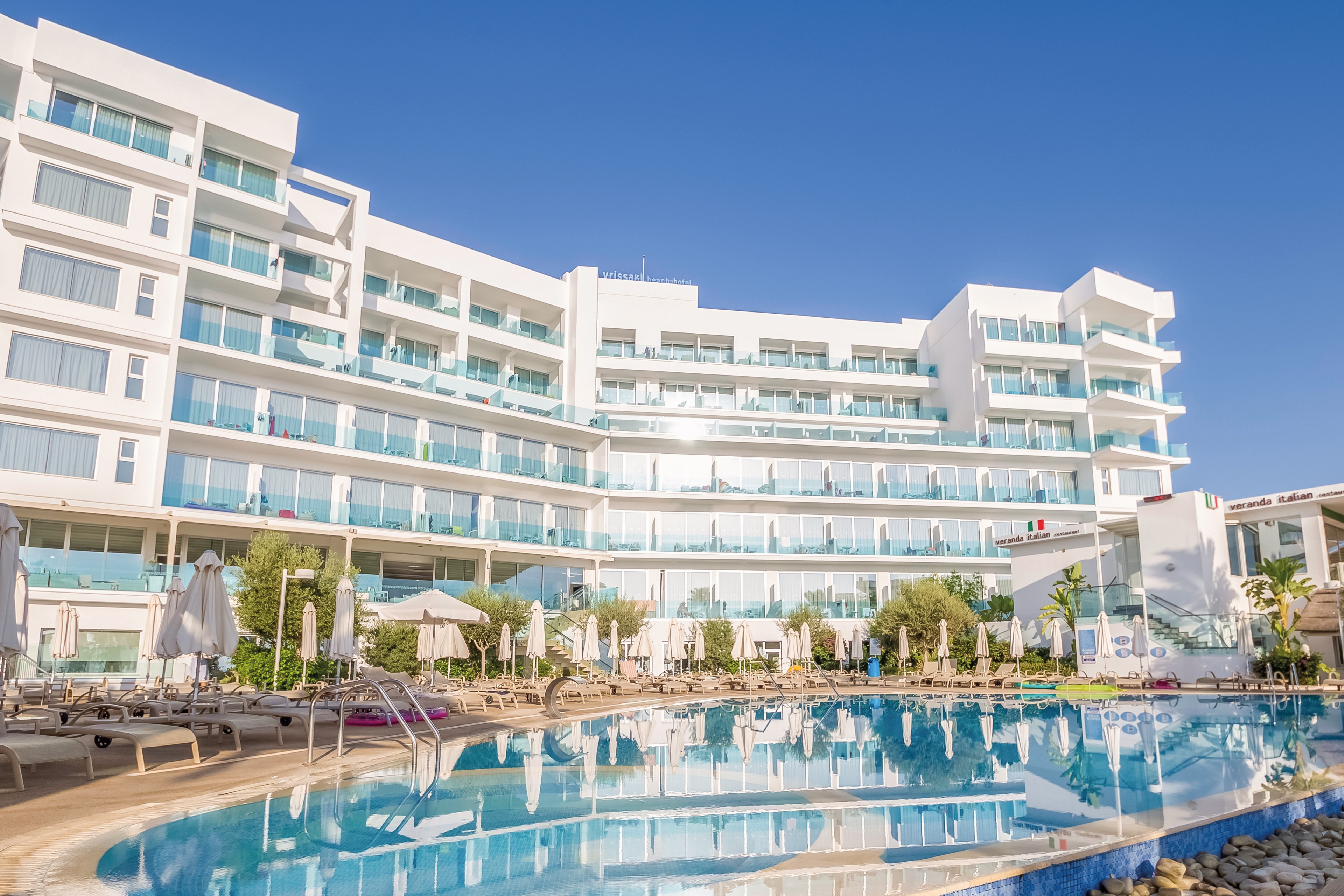 Vrissaki Beach Hotel