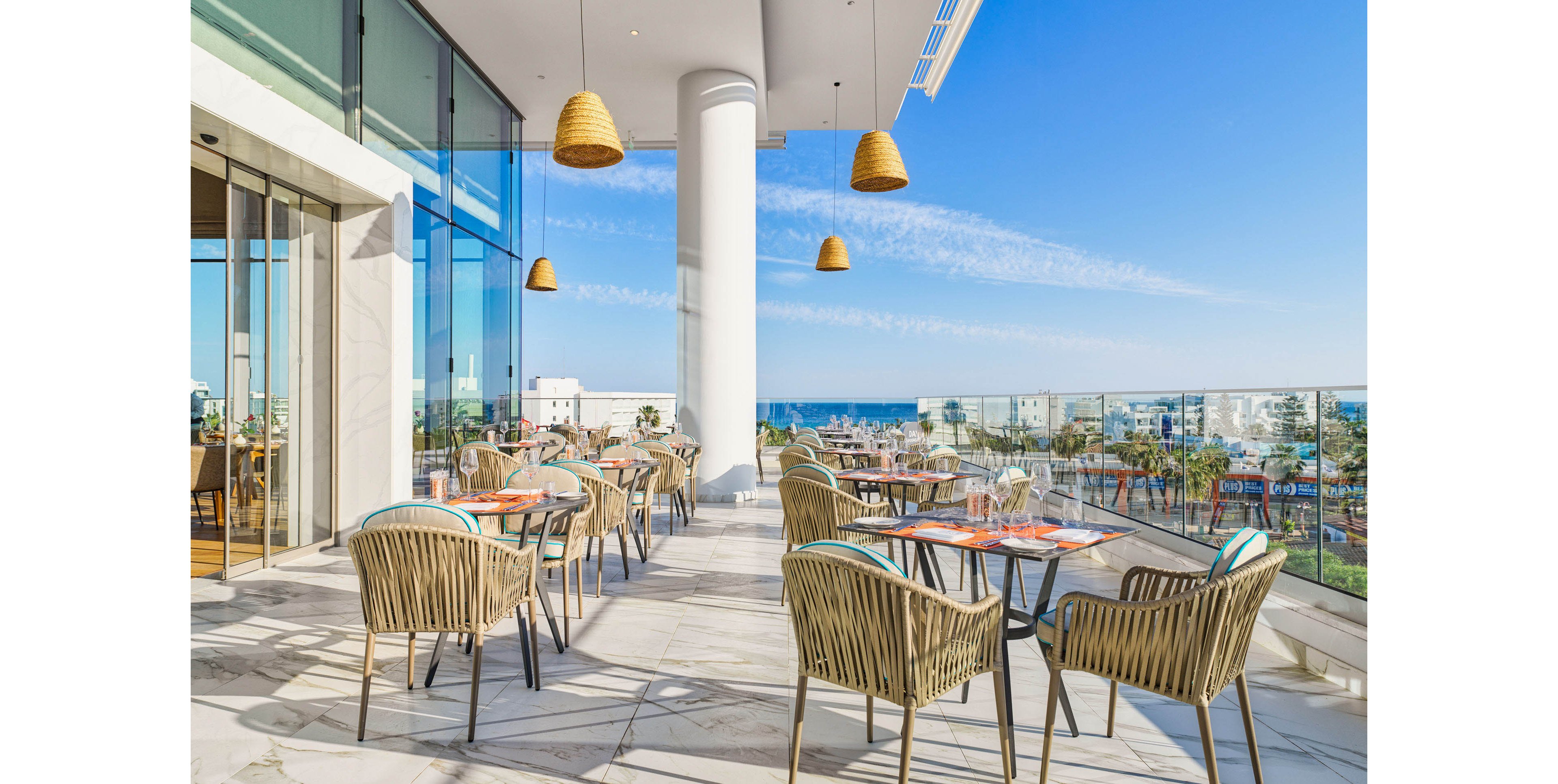 Amanti - MadeForTwo Hotels