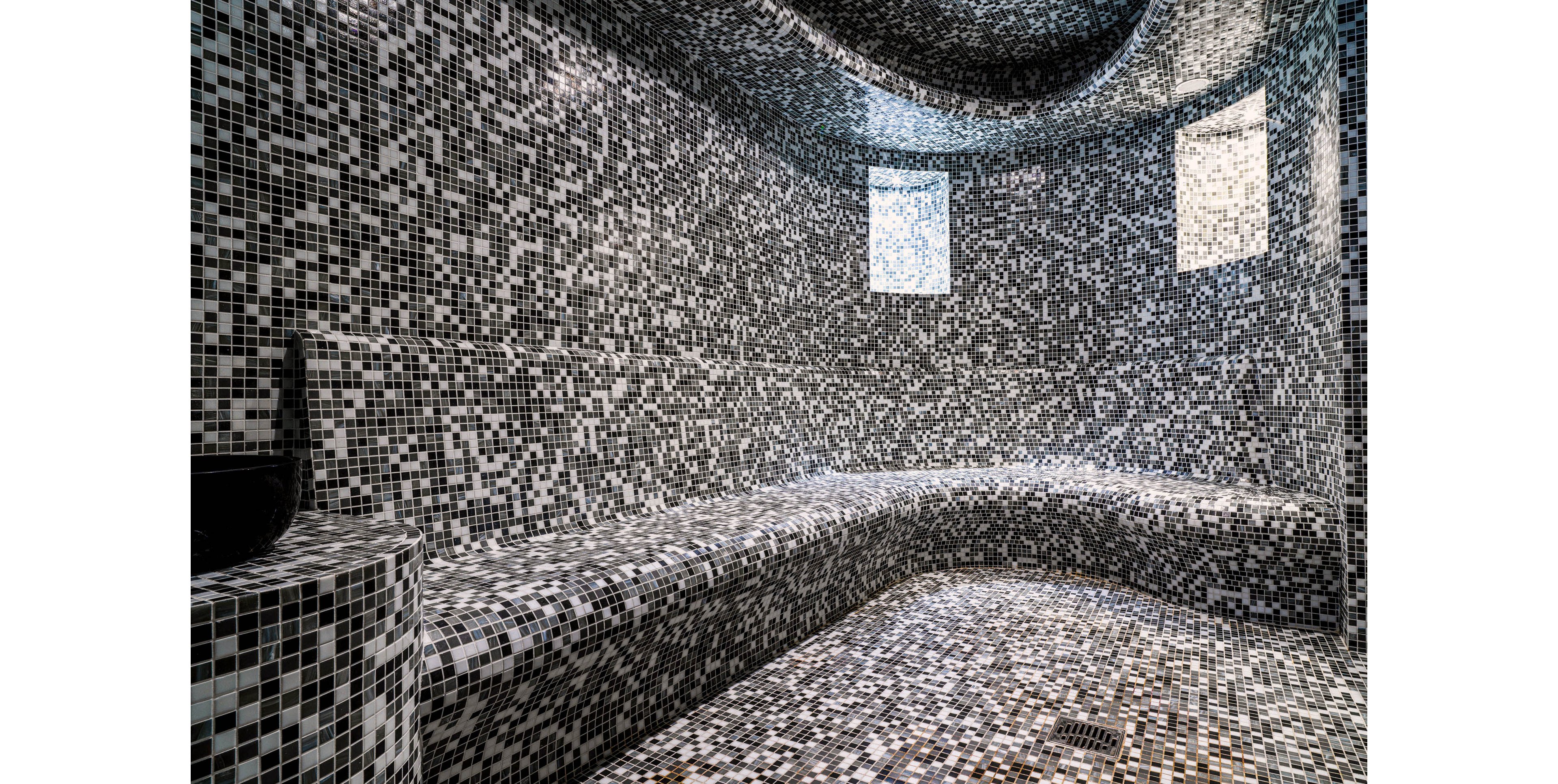 Amanti - MadeForTwo Hotels