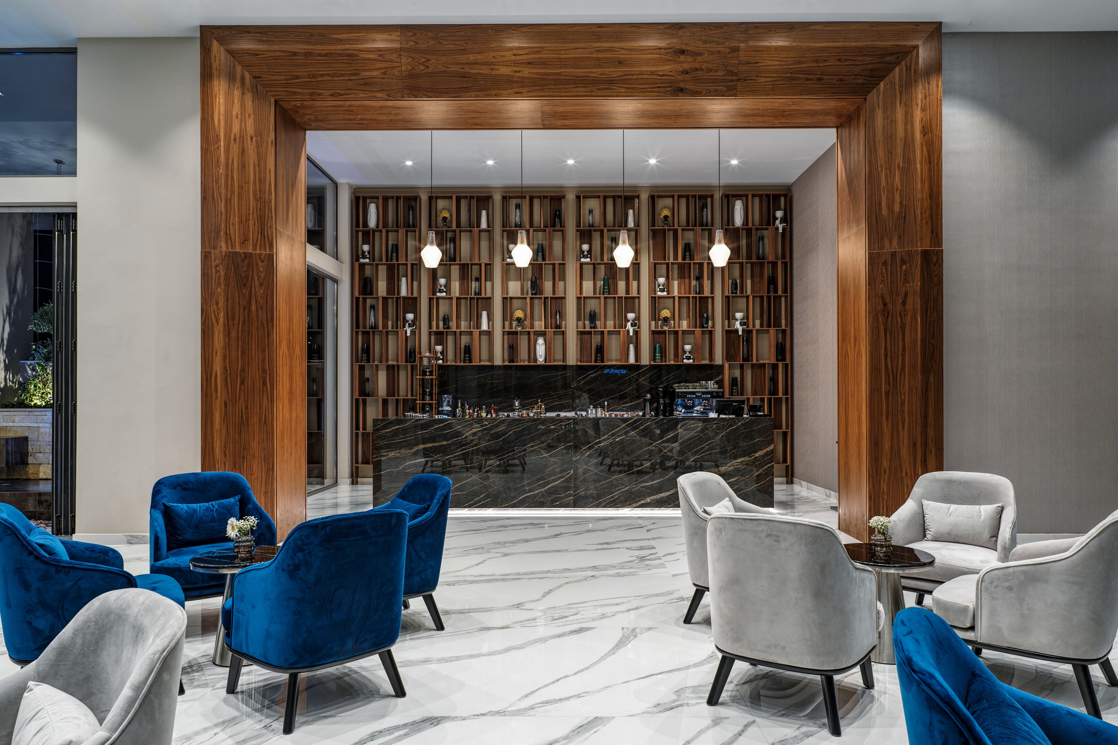 Amanti - MadeForTwo Hotels