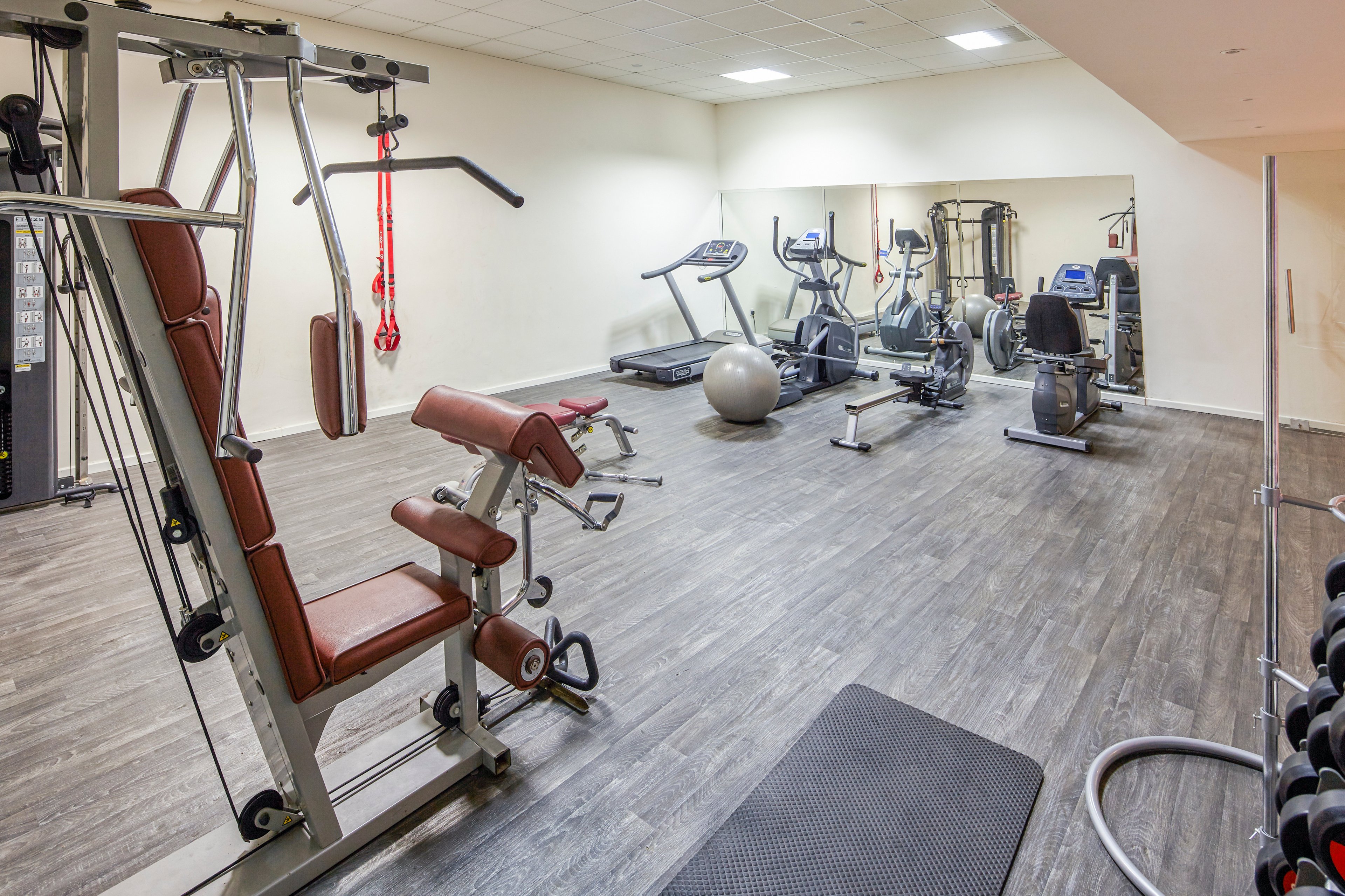 Melpo Antia Luxury Apartments & Suites