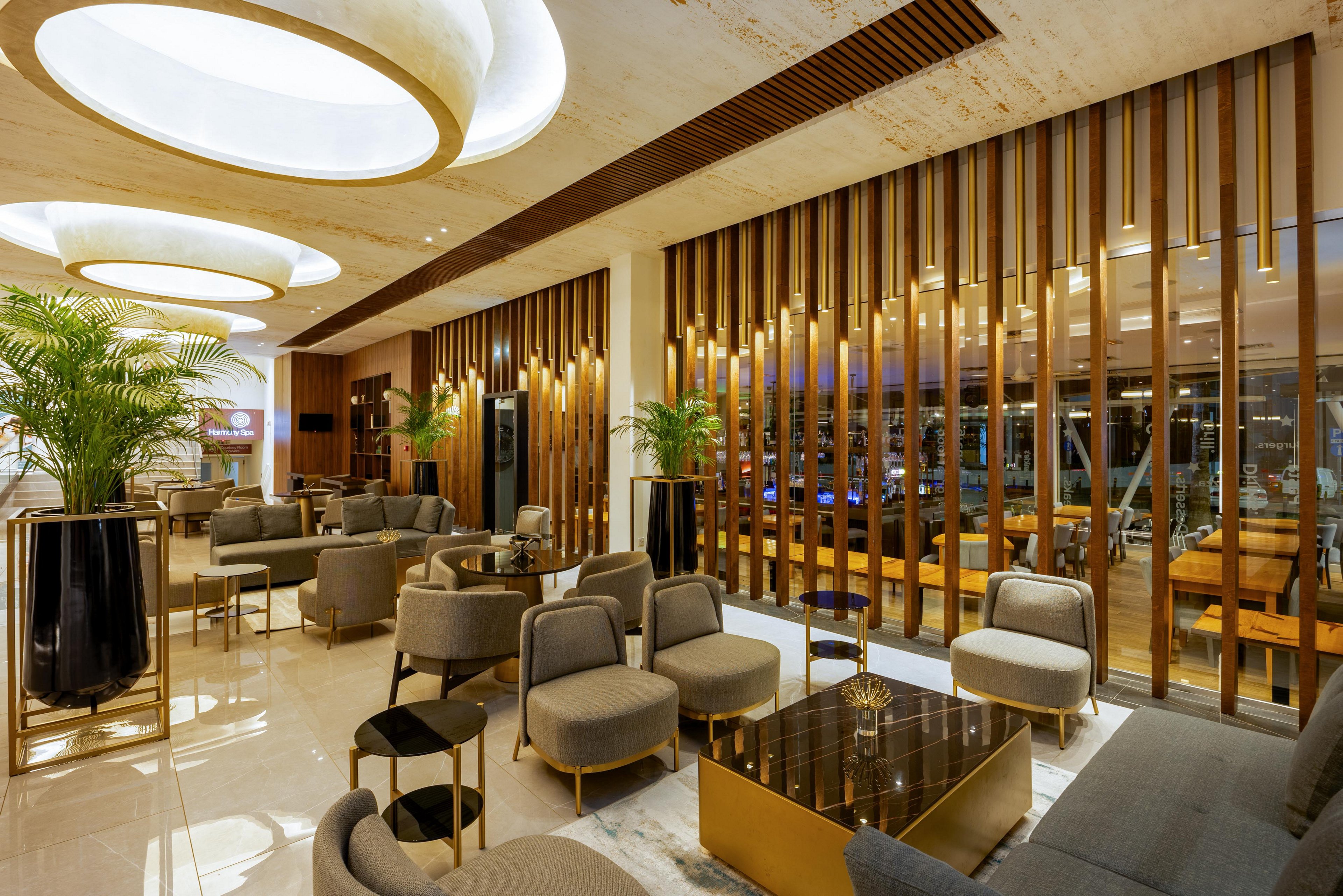 Melpo Antia Luxury Apartments & Suites