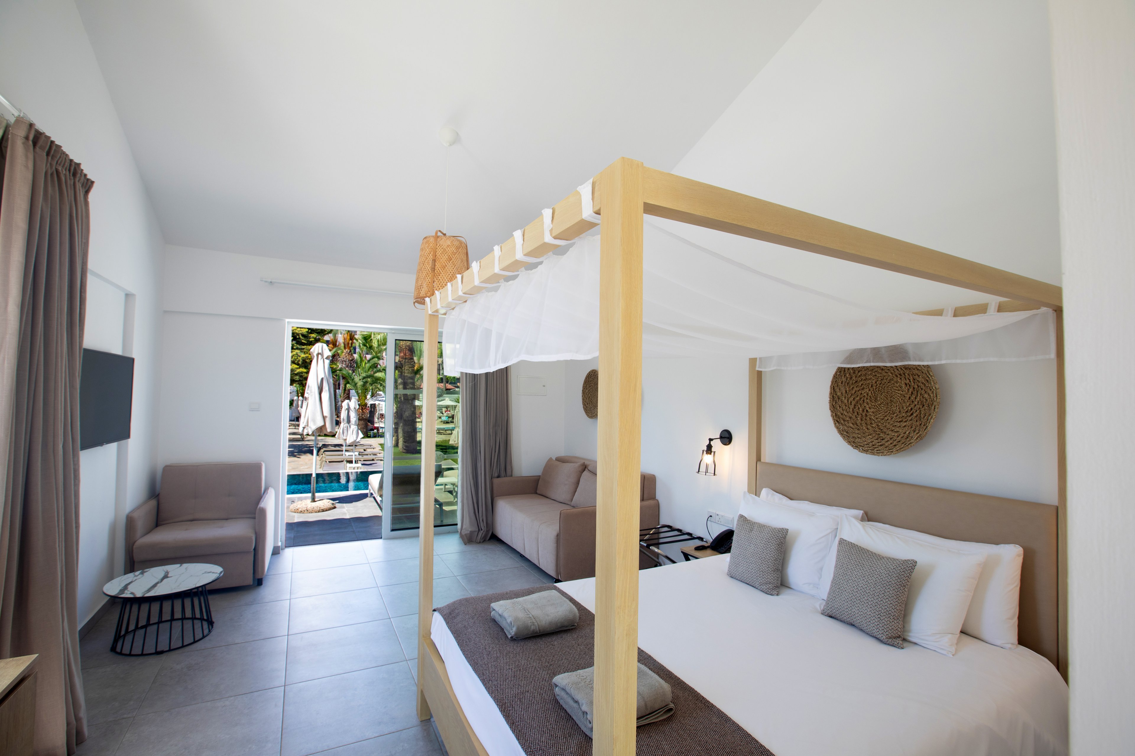 Bohemian Gardens Hotel