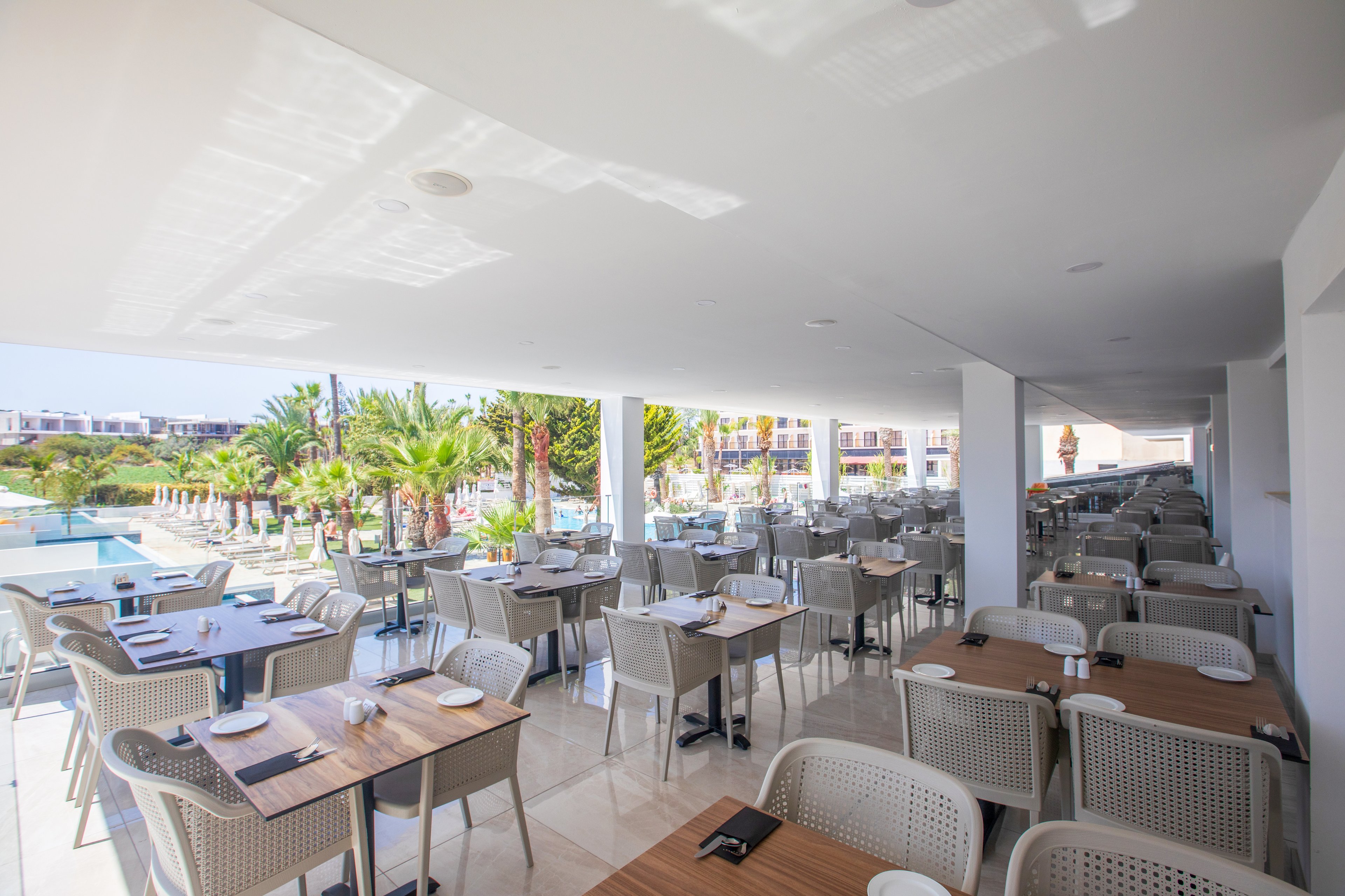 Bohemian Gardens Hotel