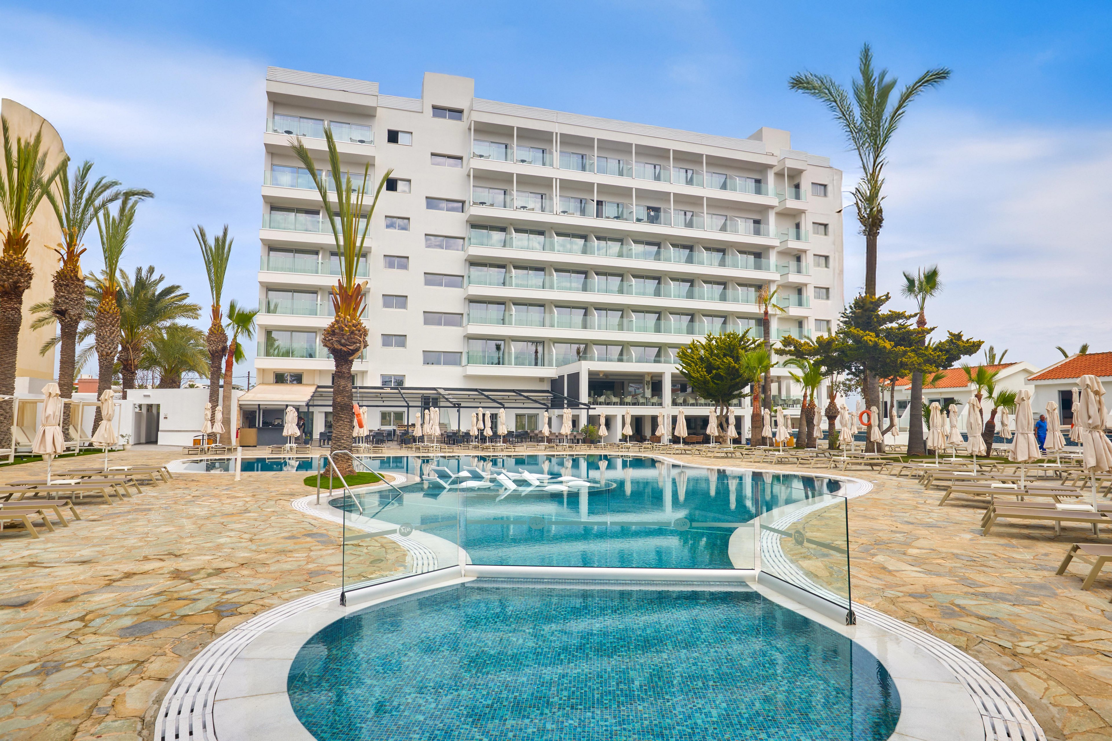 Bohemian Gardens Hotel