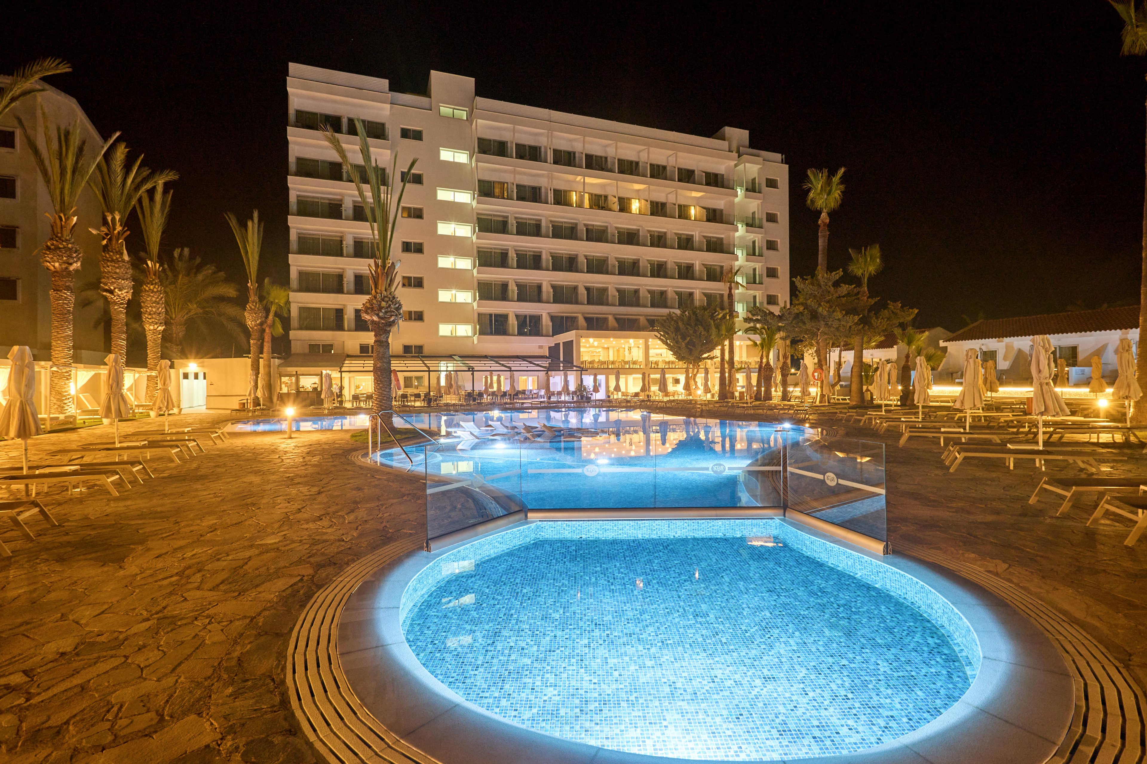 Bohemian Gardens Hotel