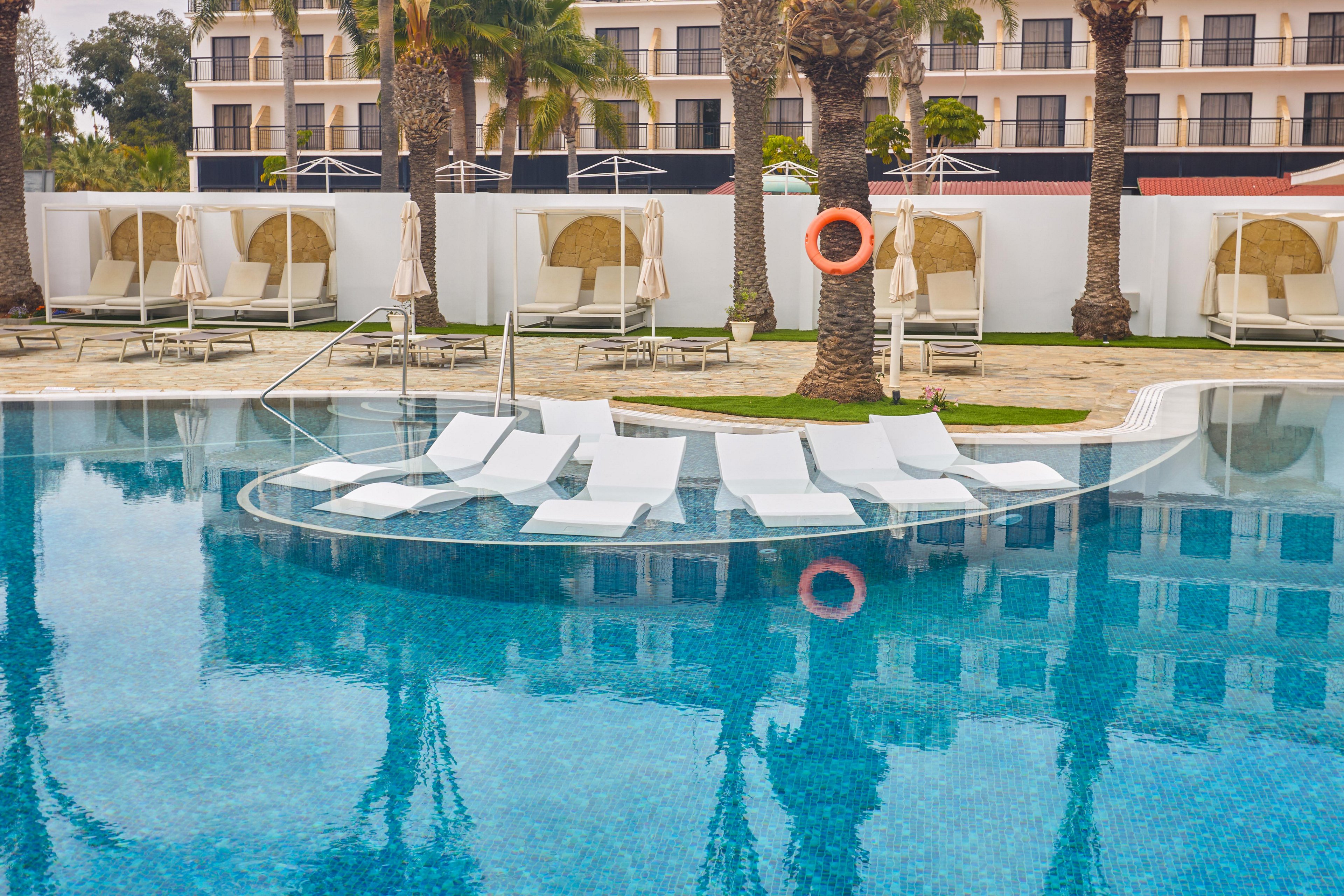 Bohemian Gardens Hotel