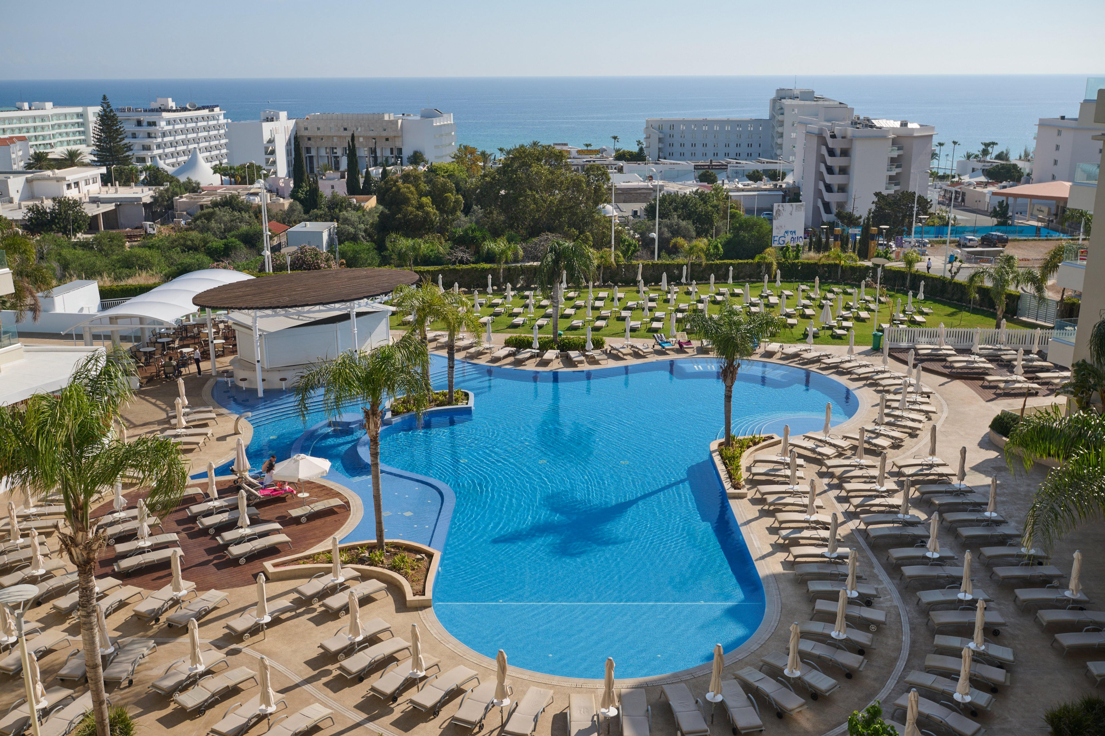 Sunrise Oasis Hotel & Waterpark