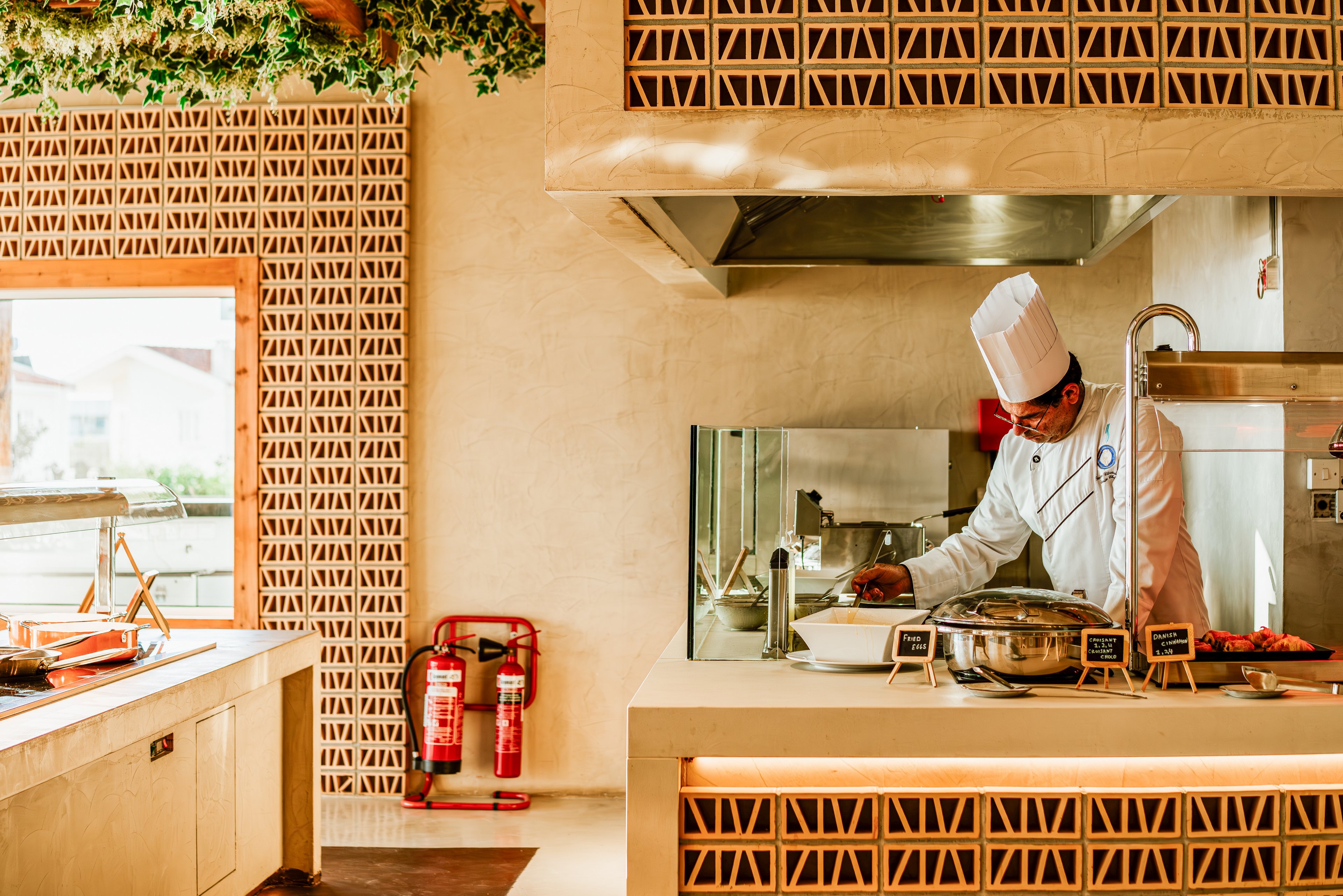 Cavo Zoe Seaside Hotel