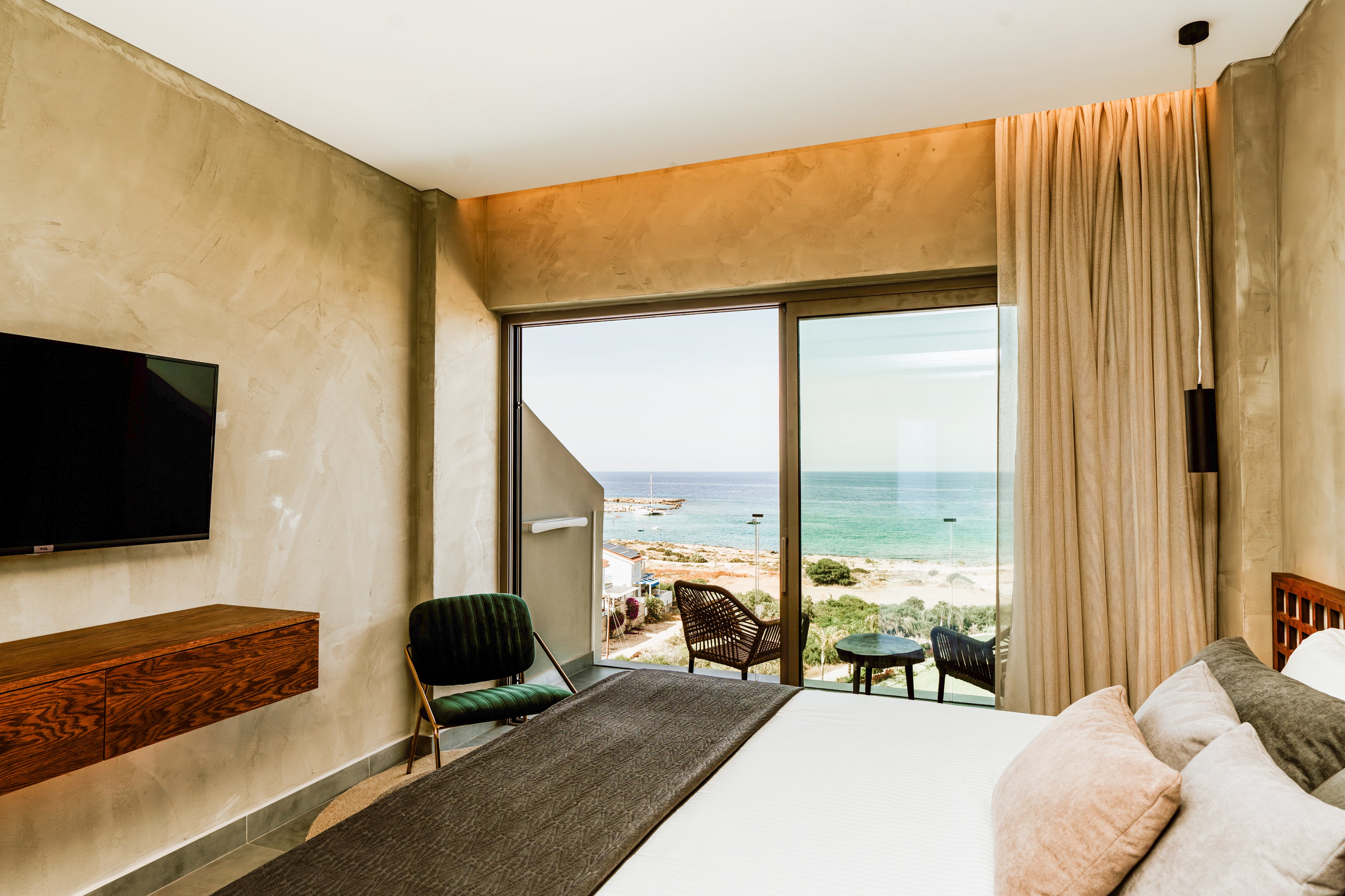 Cavo Zoe Seaside Hotel