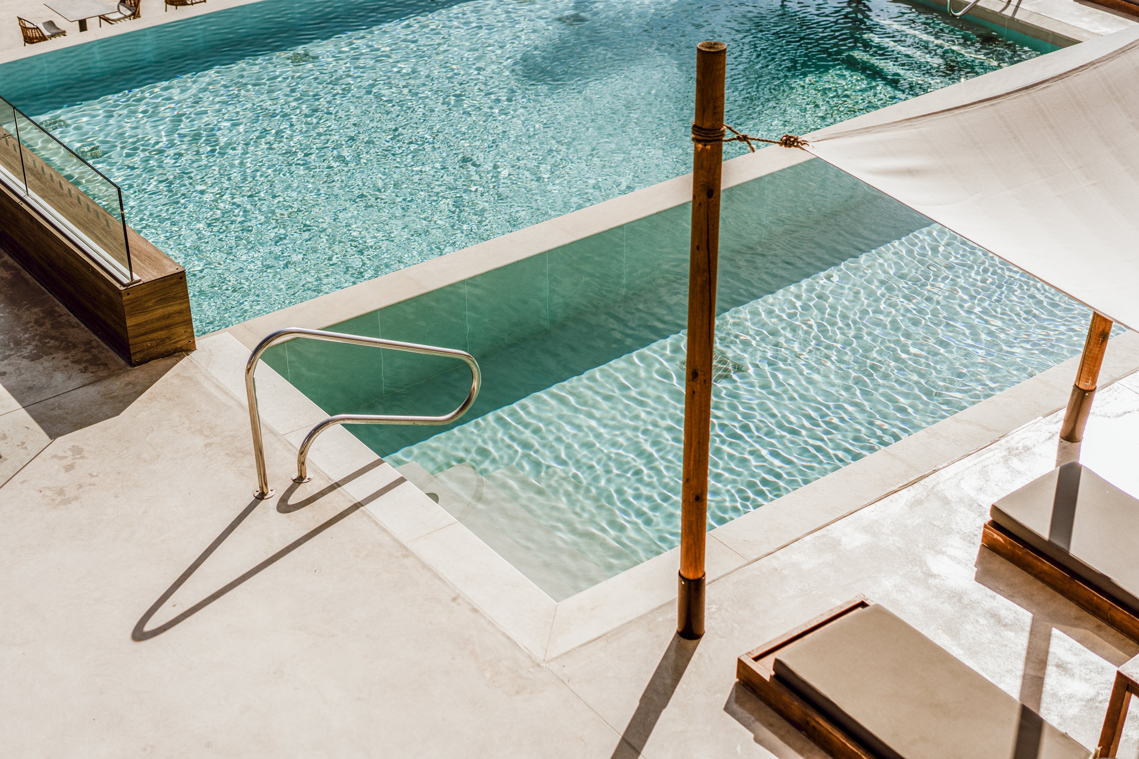 Cavo Zoe Seaside Hotel