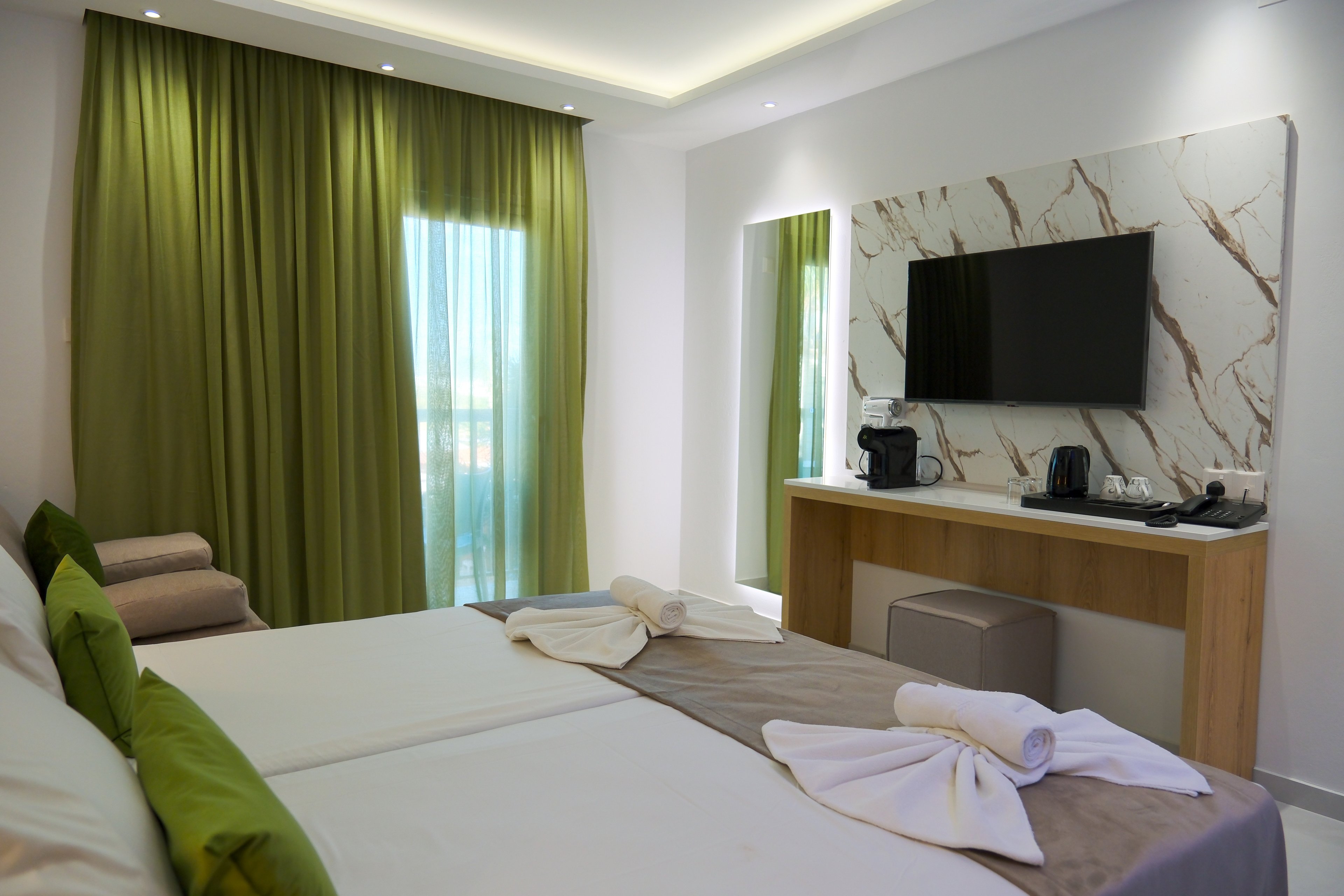 Loutsiana Hotel Apartments