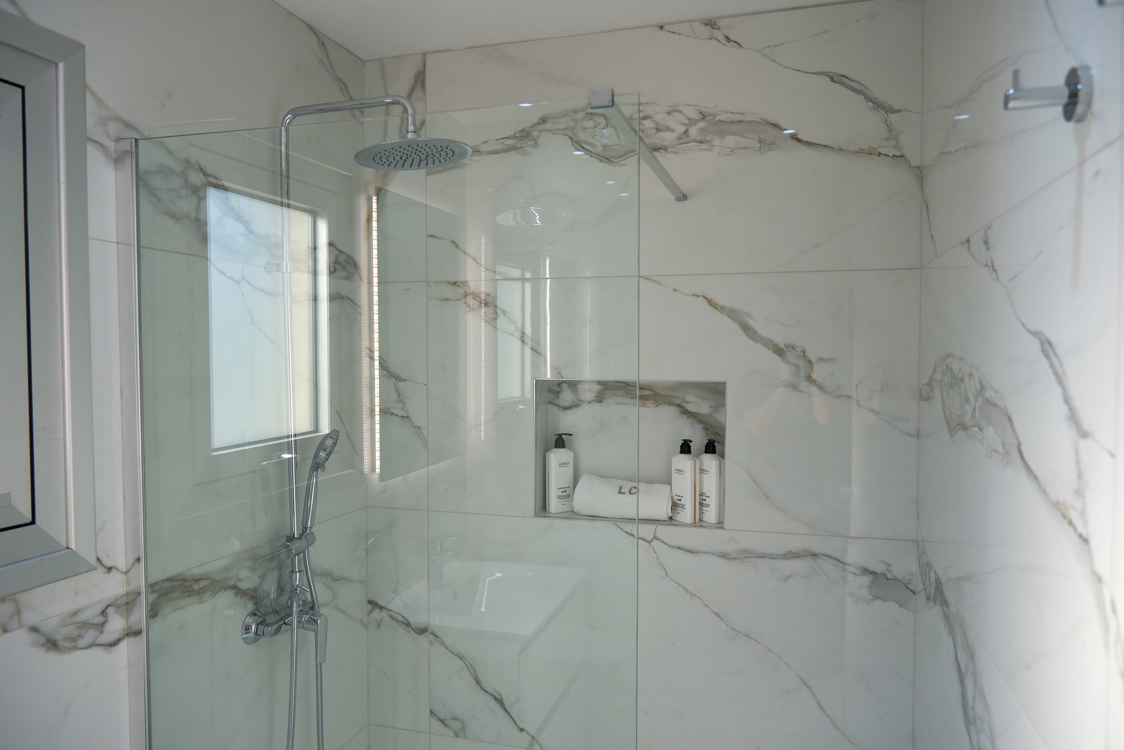 Loutsiana Hotel Apartments