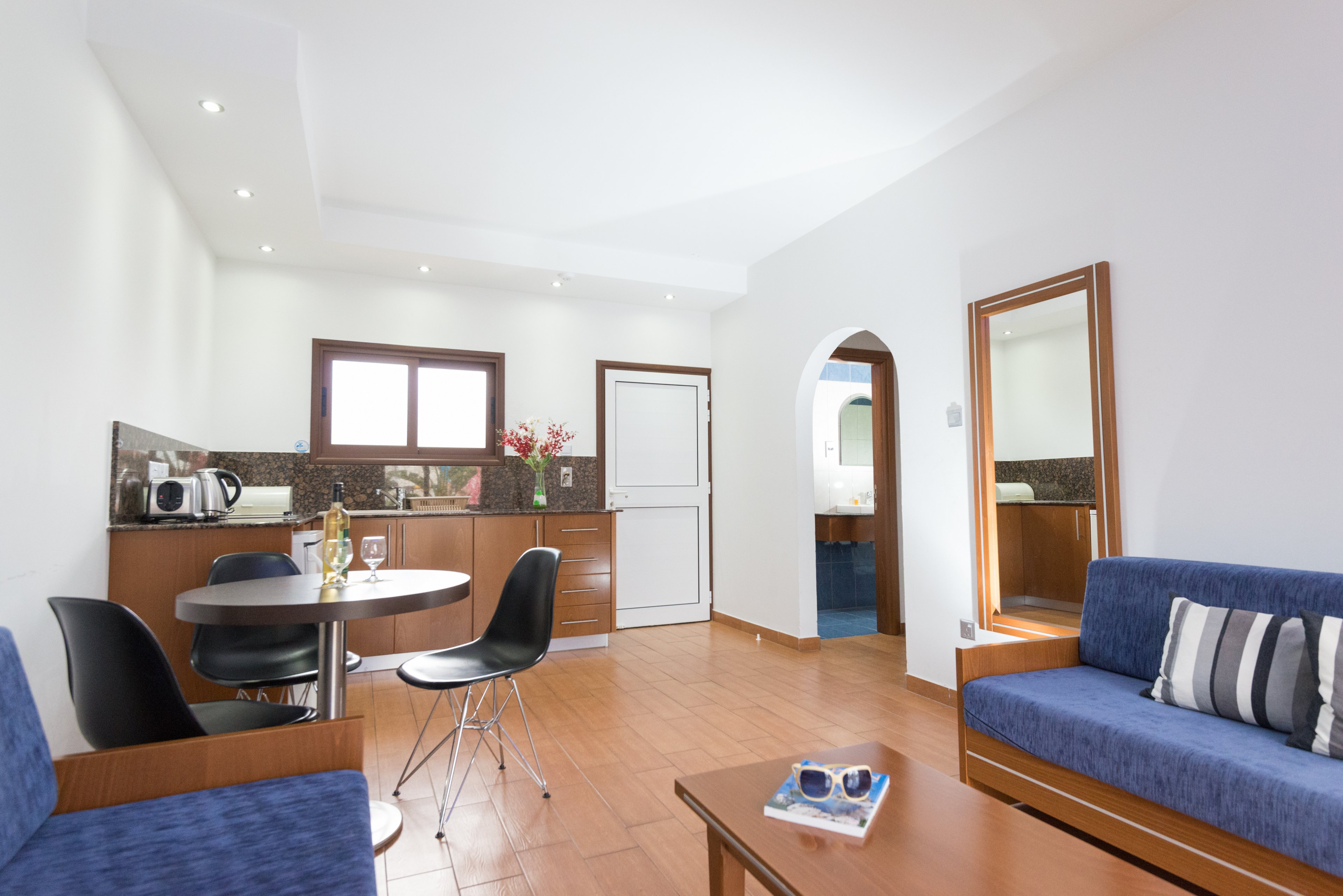 Loutsiana Hotel Apartments