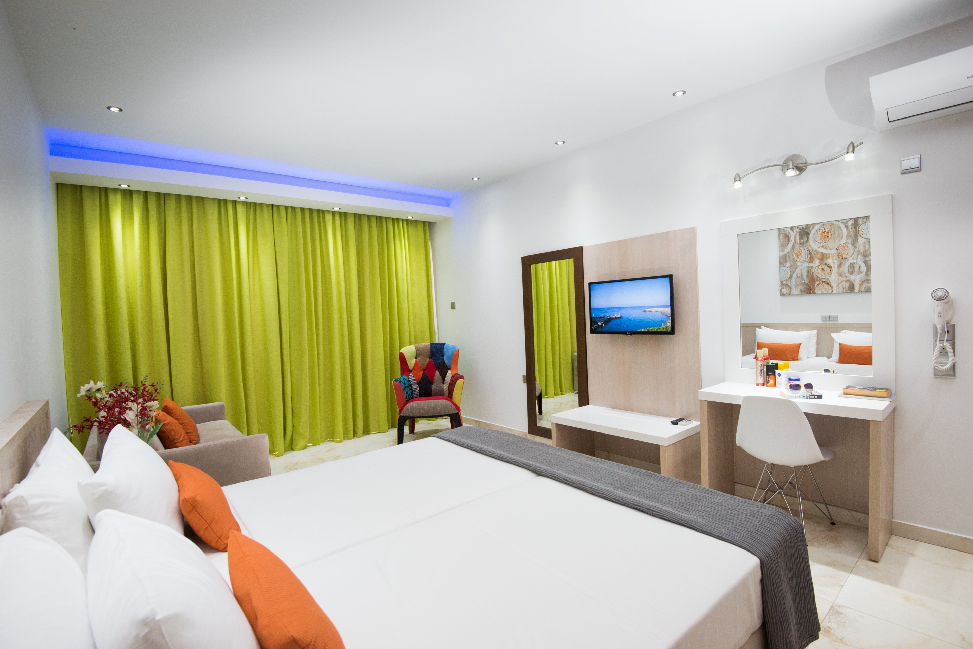 Loutsiana Hotel Apartments