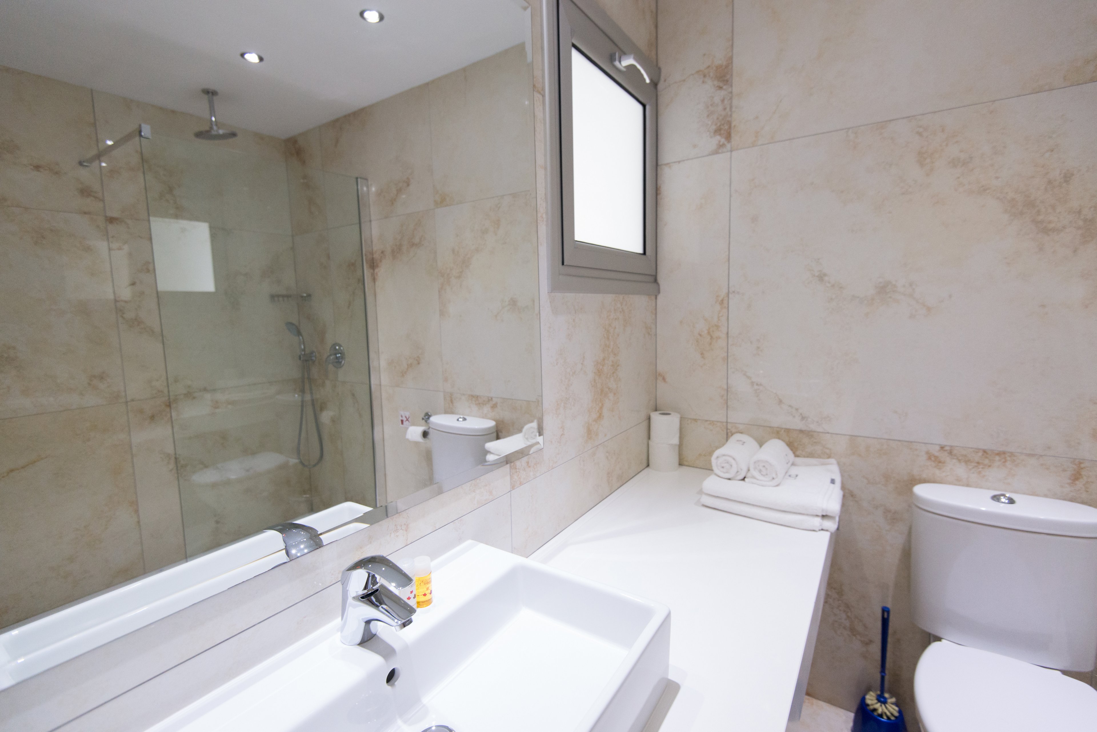 Loutsiana Hotel Apartments