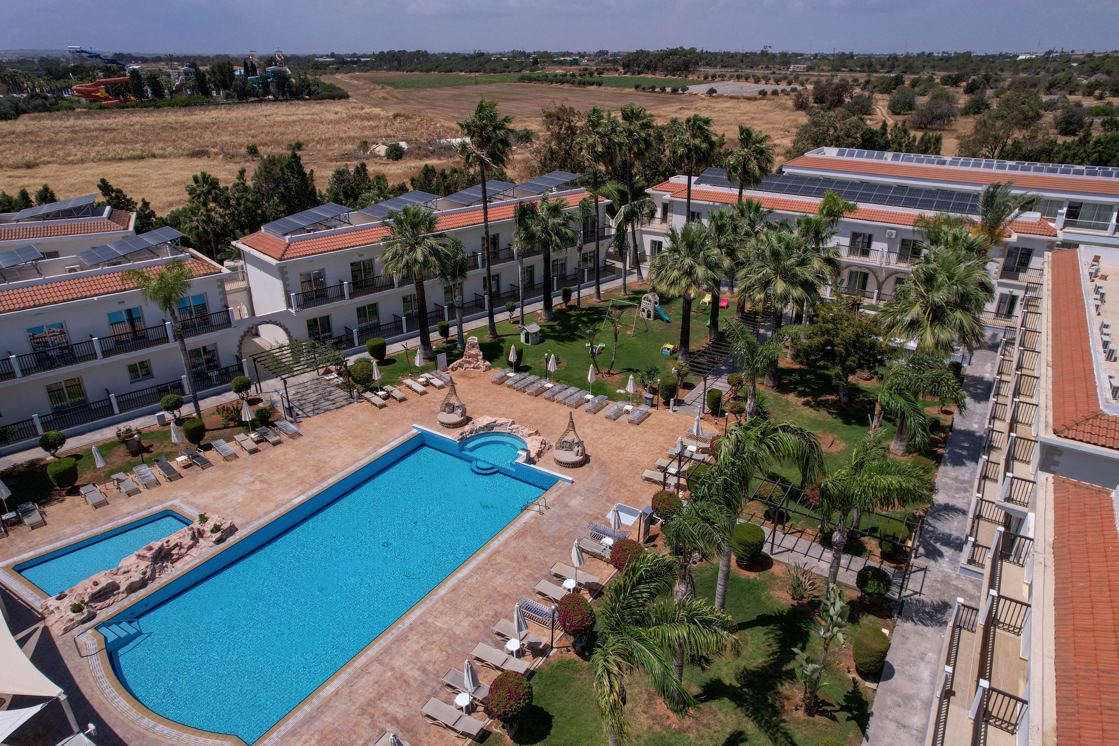 Loutsiana Hotel Apartments