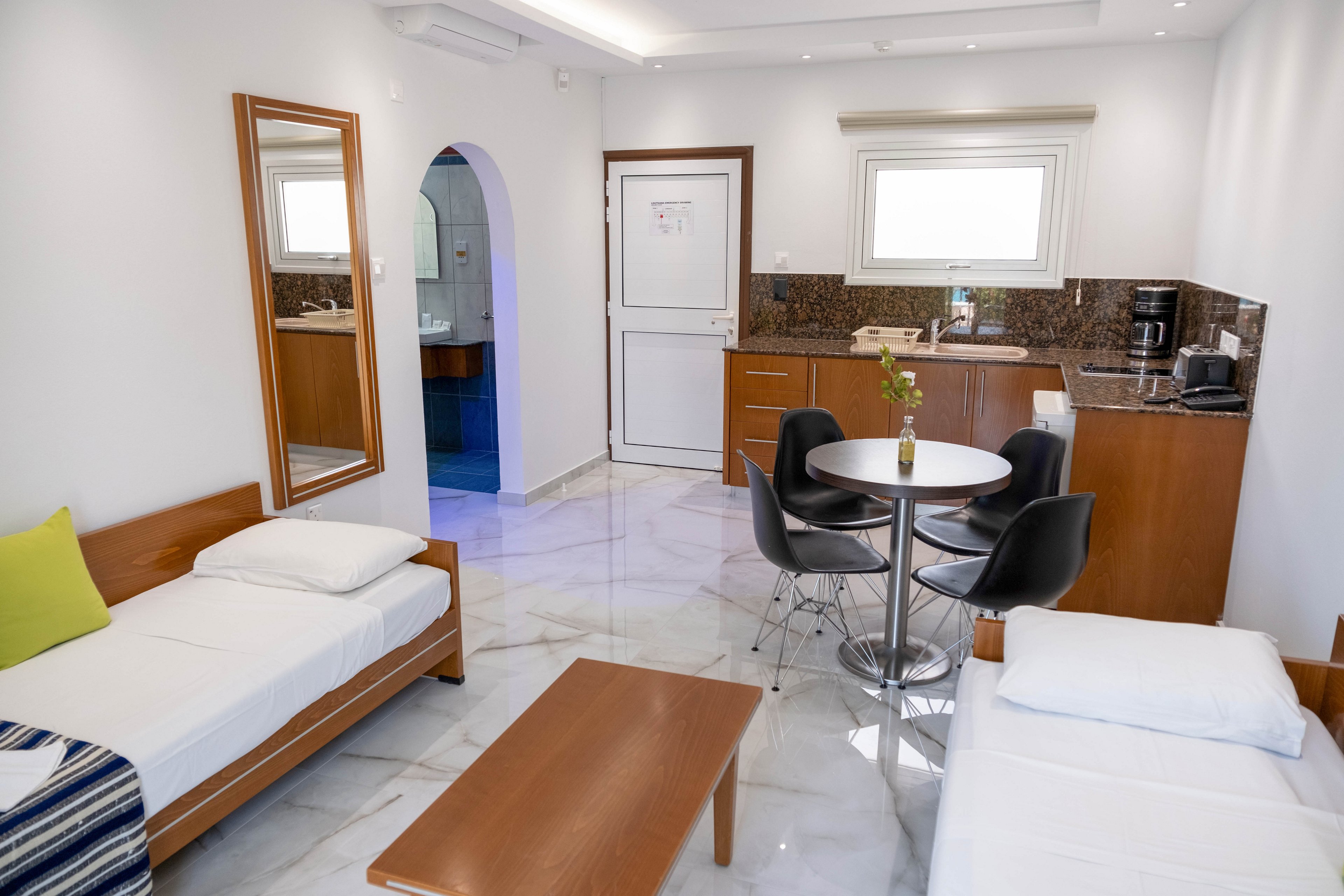 Loutsiana Hotel Apartments