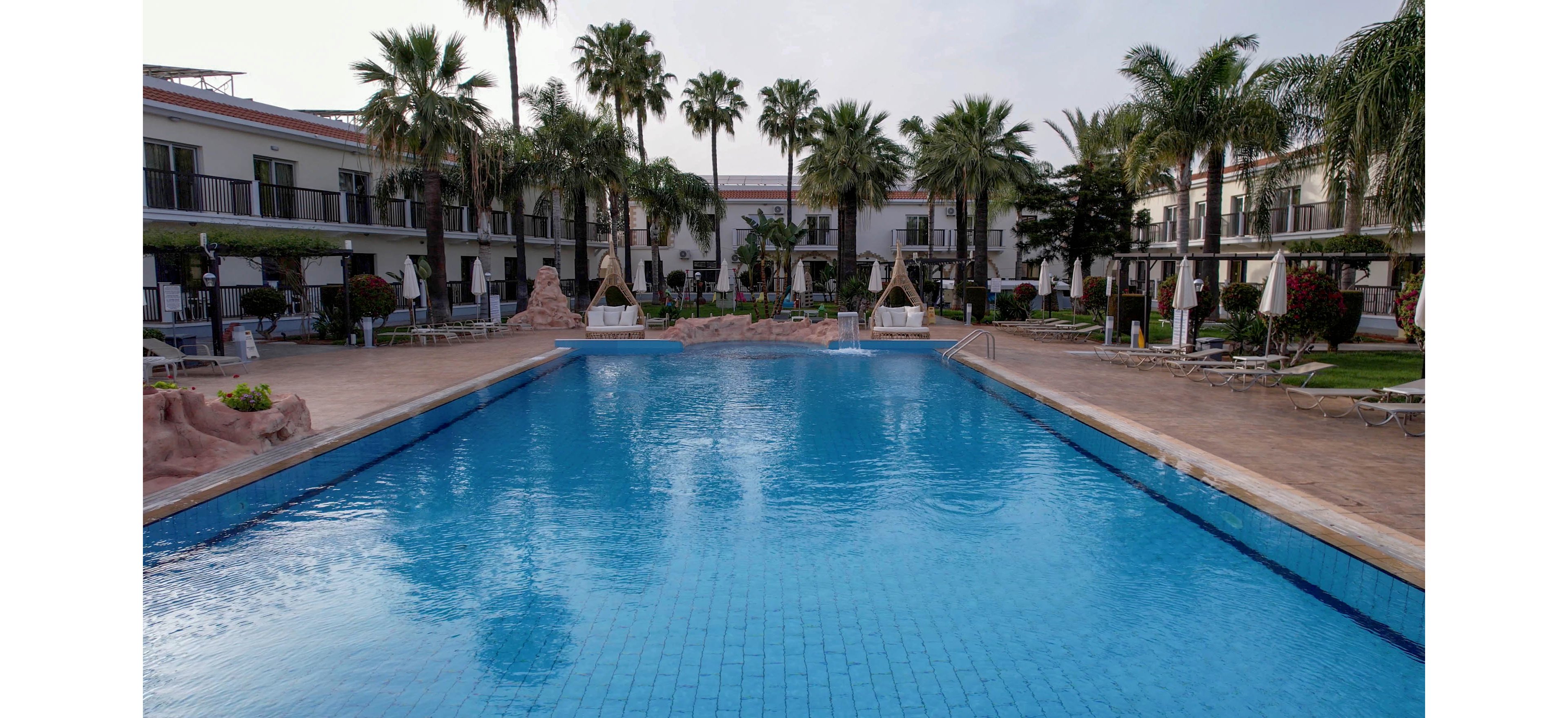 Loutsiana Hotel Apartments