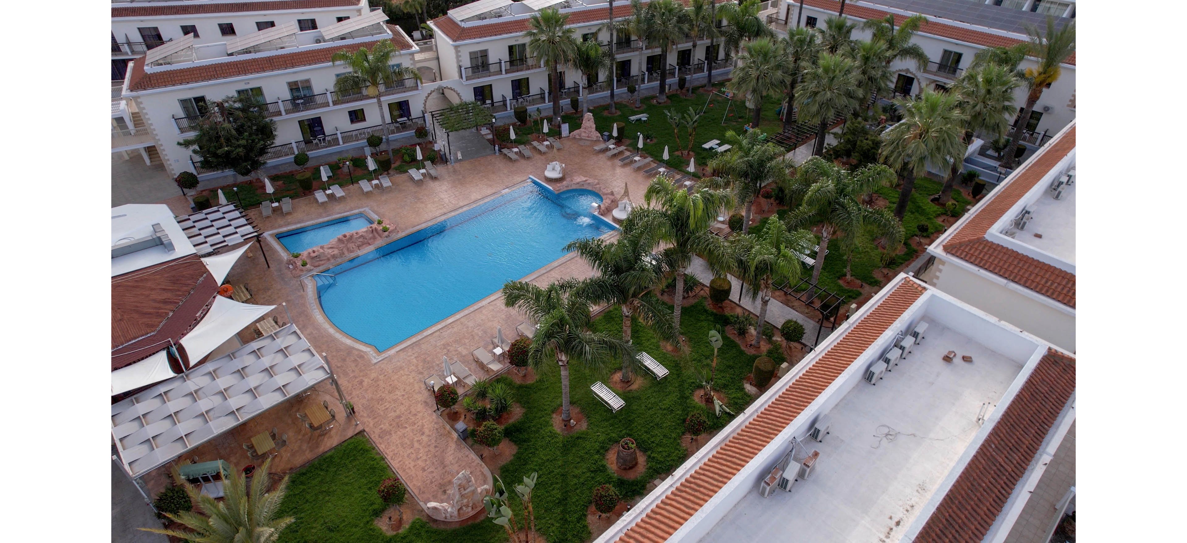 Loutsiana Hotel Apartments