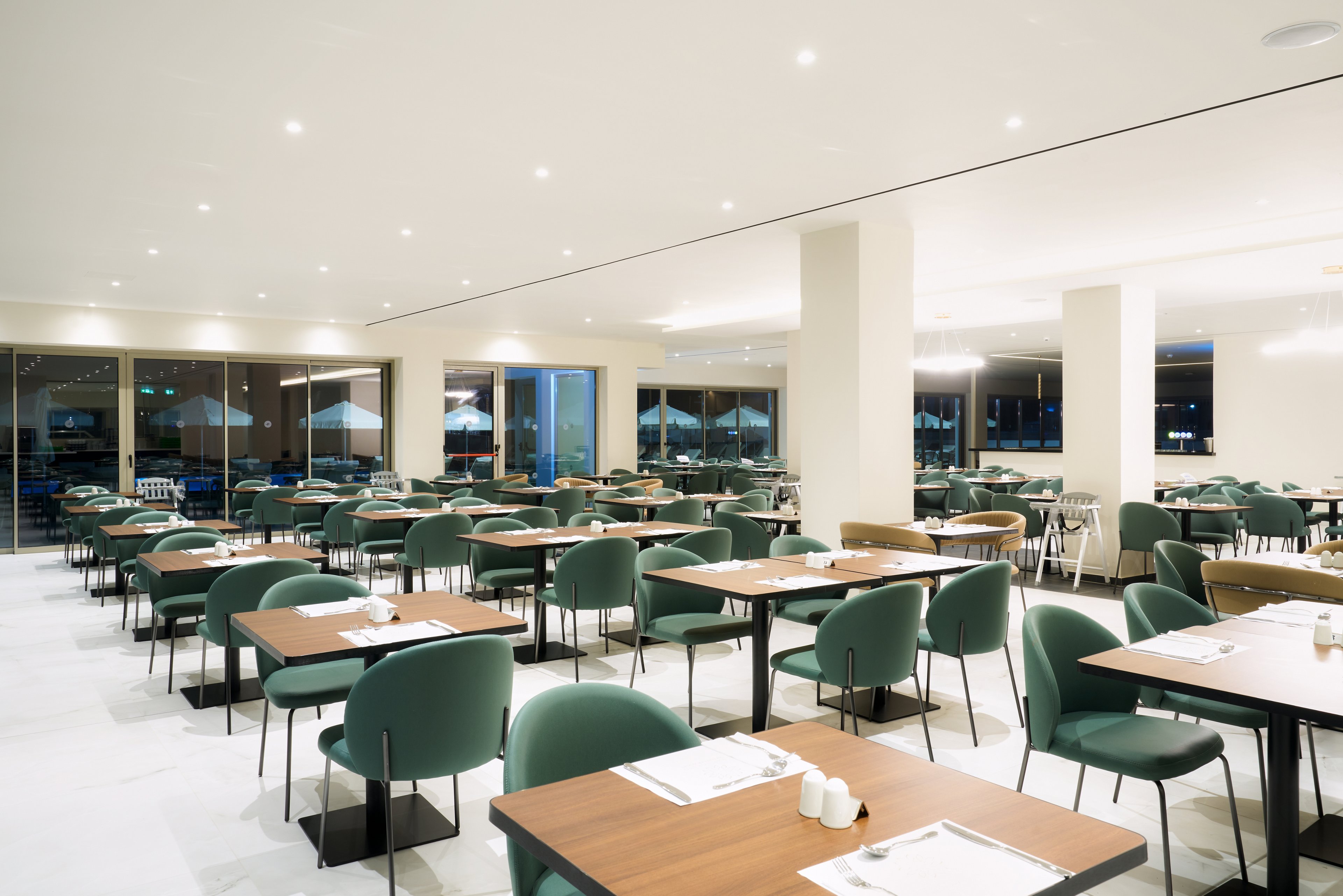 Maris Grand Waterpark Resort