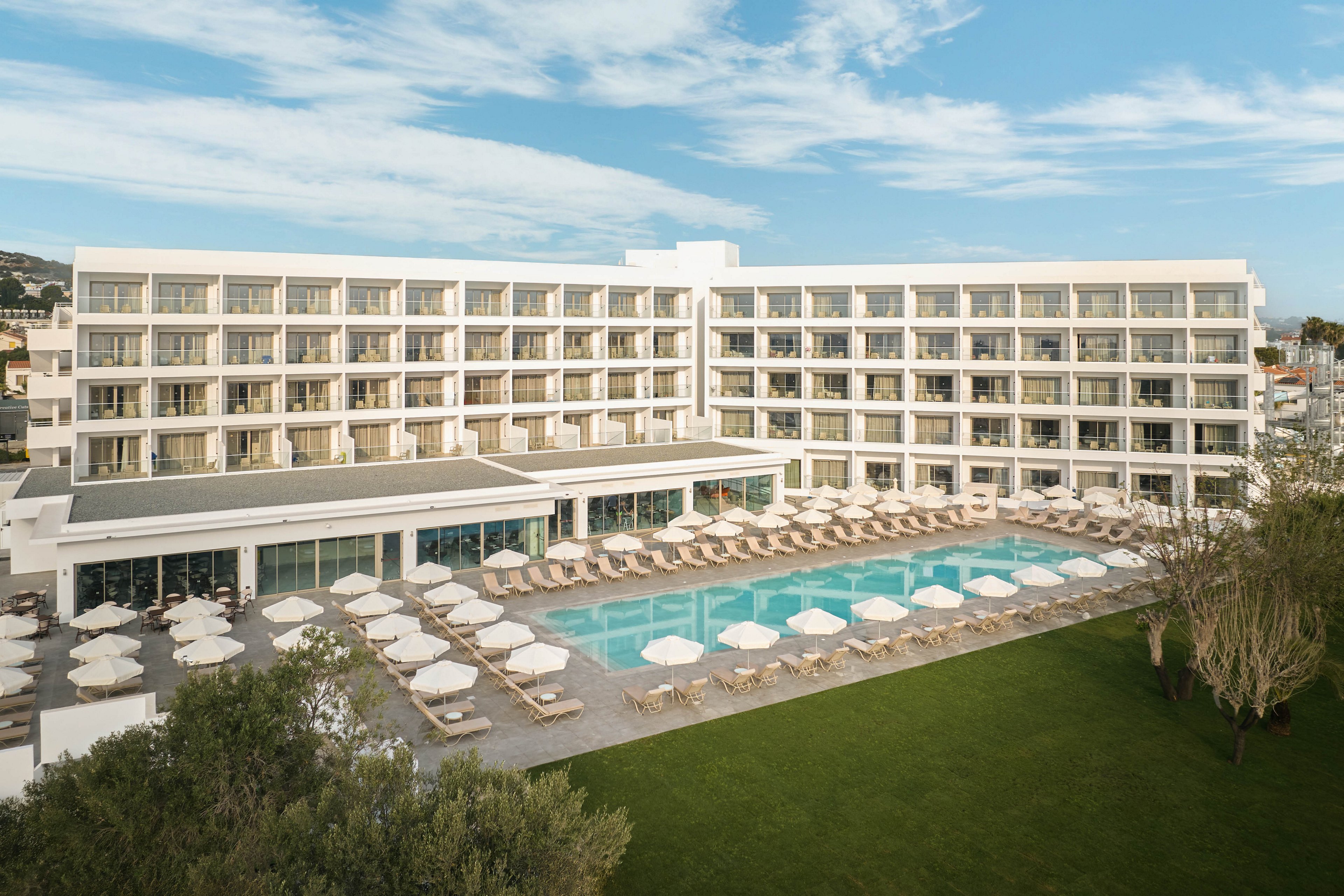 Maris Grand Waterpark Resort