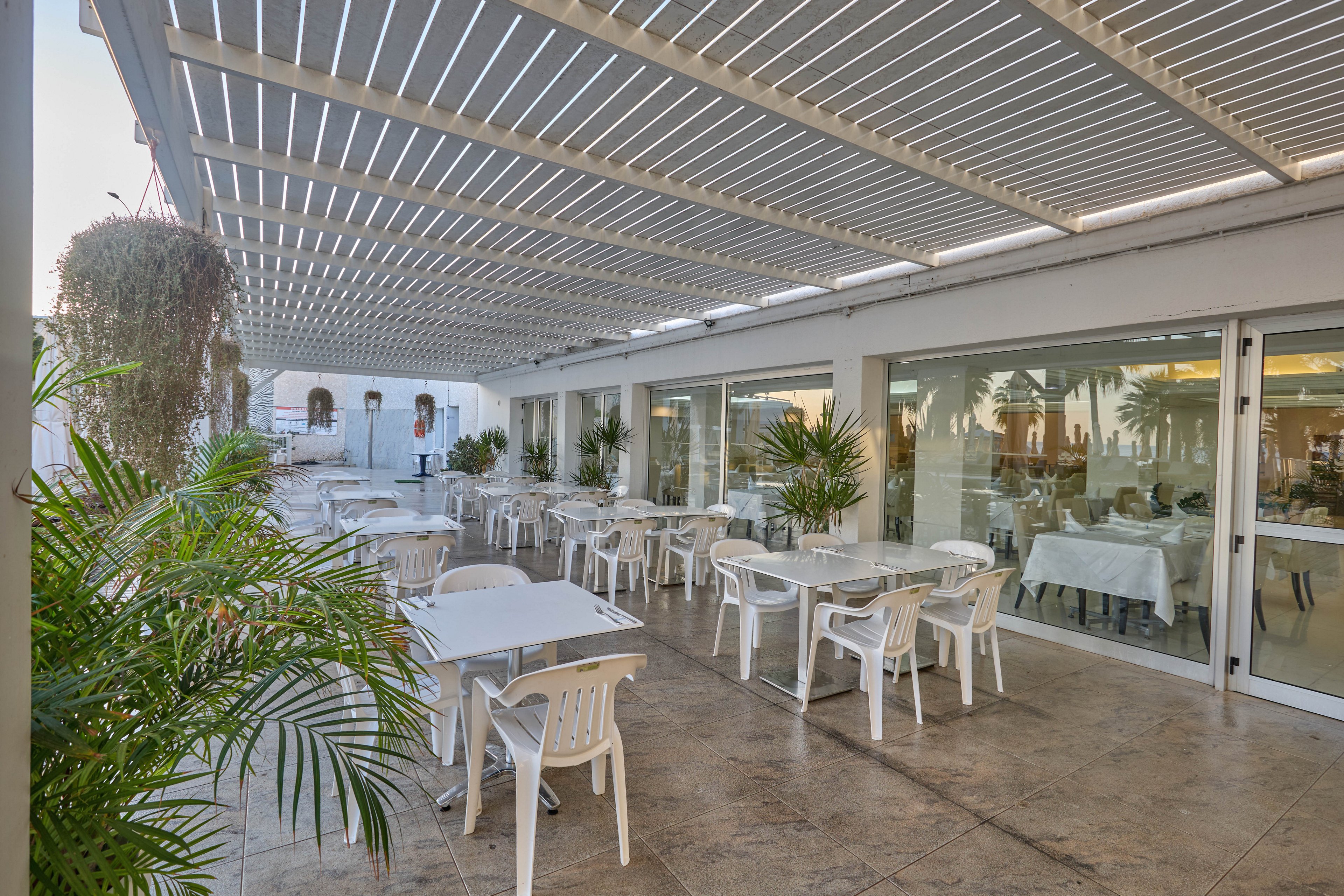 Silver Sands Beach Hotel